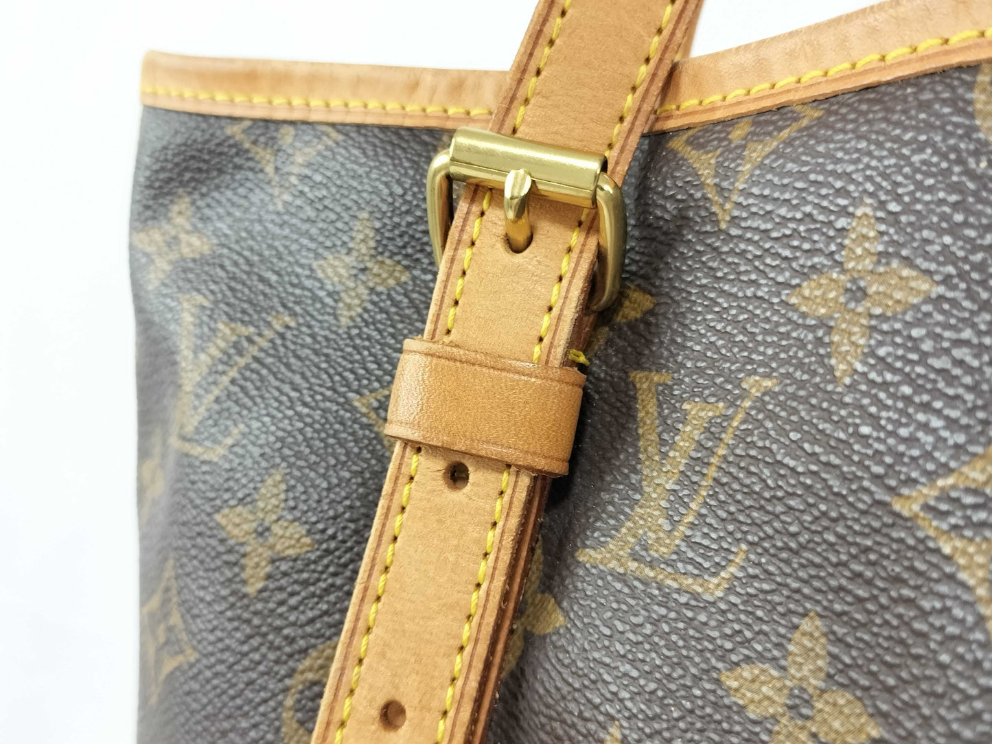 LOUIS VUITTON AR0020 Monogram Bucket GM Tote Bag