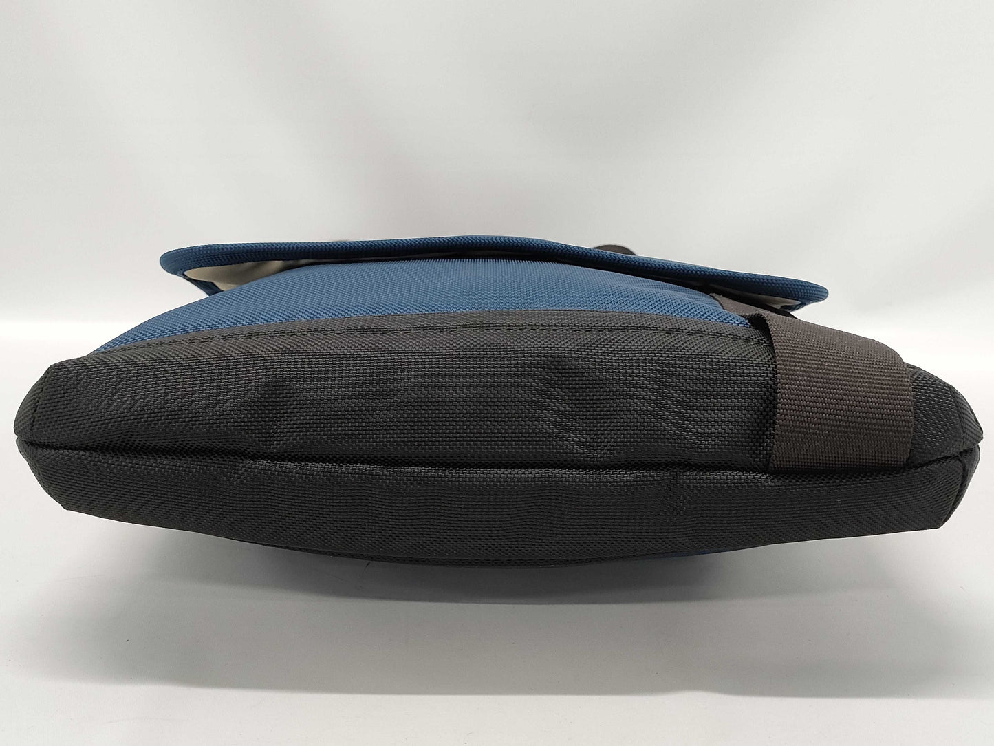 TUMI Shoulder Bag 69308HKO Shoulder Bag