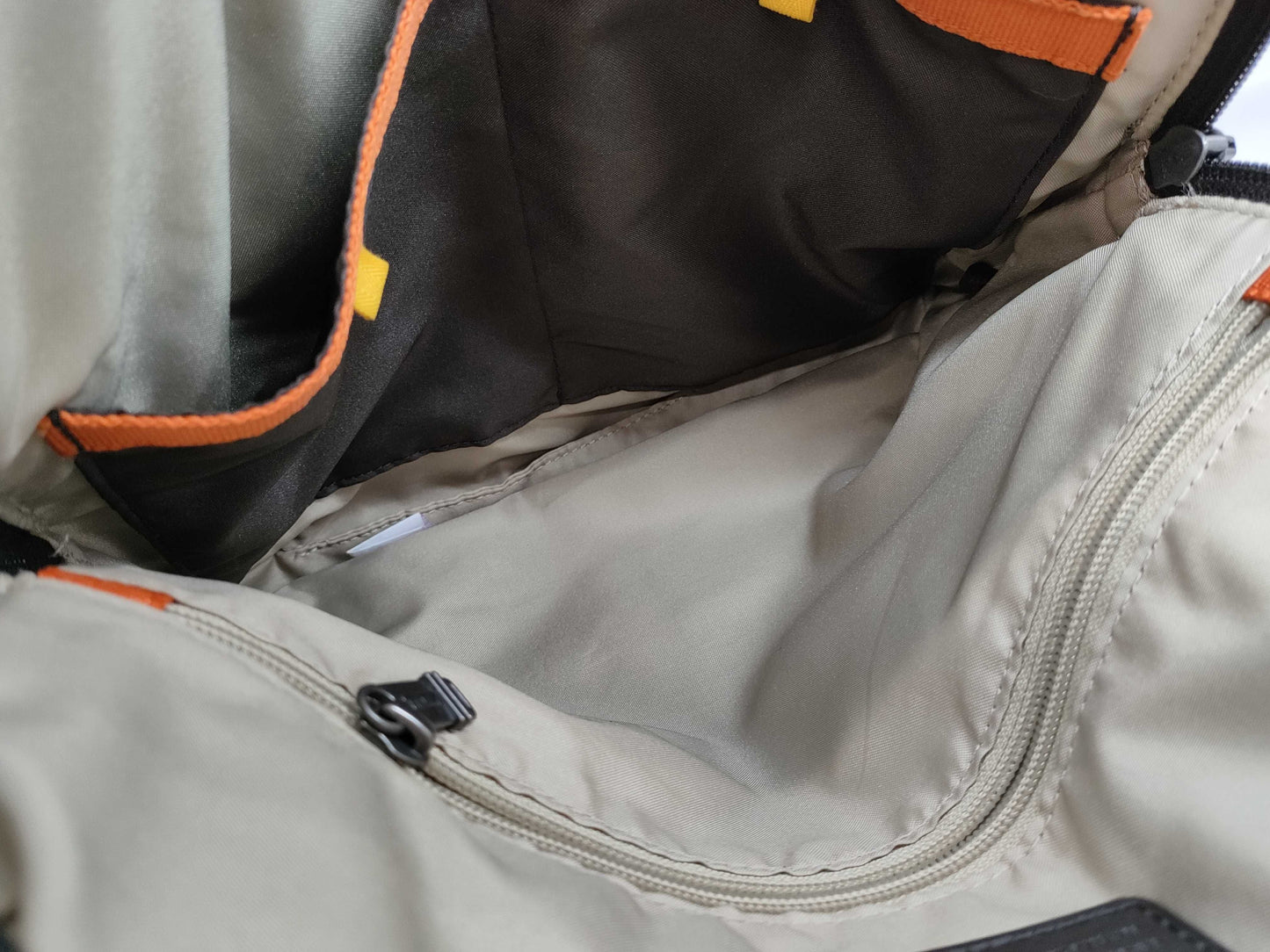 TUMI Shoulder Bag 69308HKO Shoulder Bag