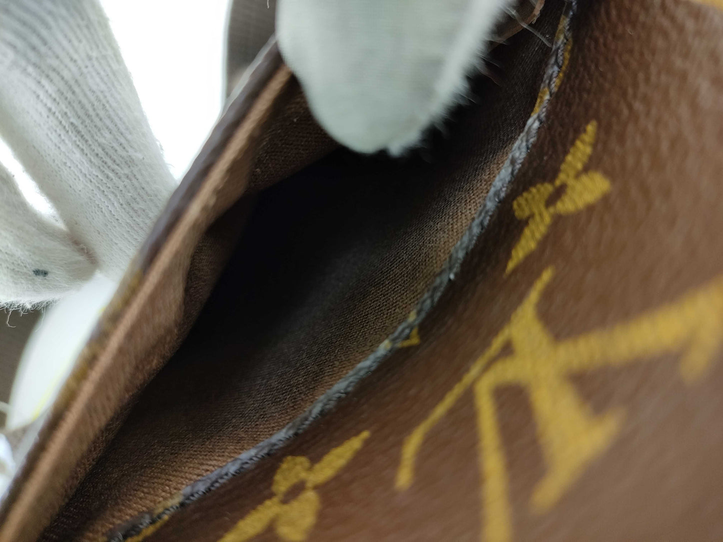 LOUIS VUITTON M51870 Monogram Pochette Ganjou Shoulder Bag