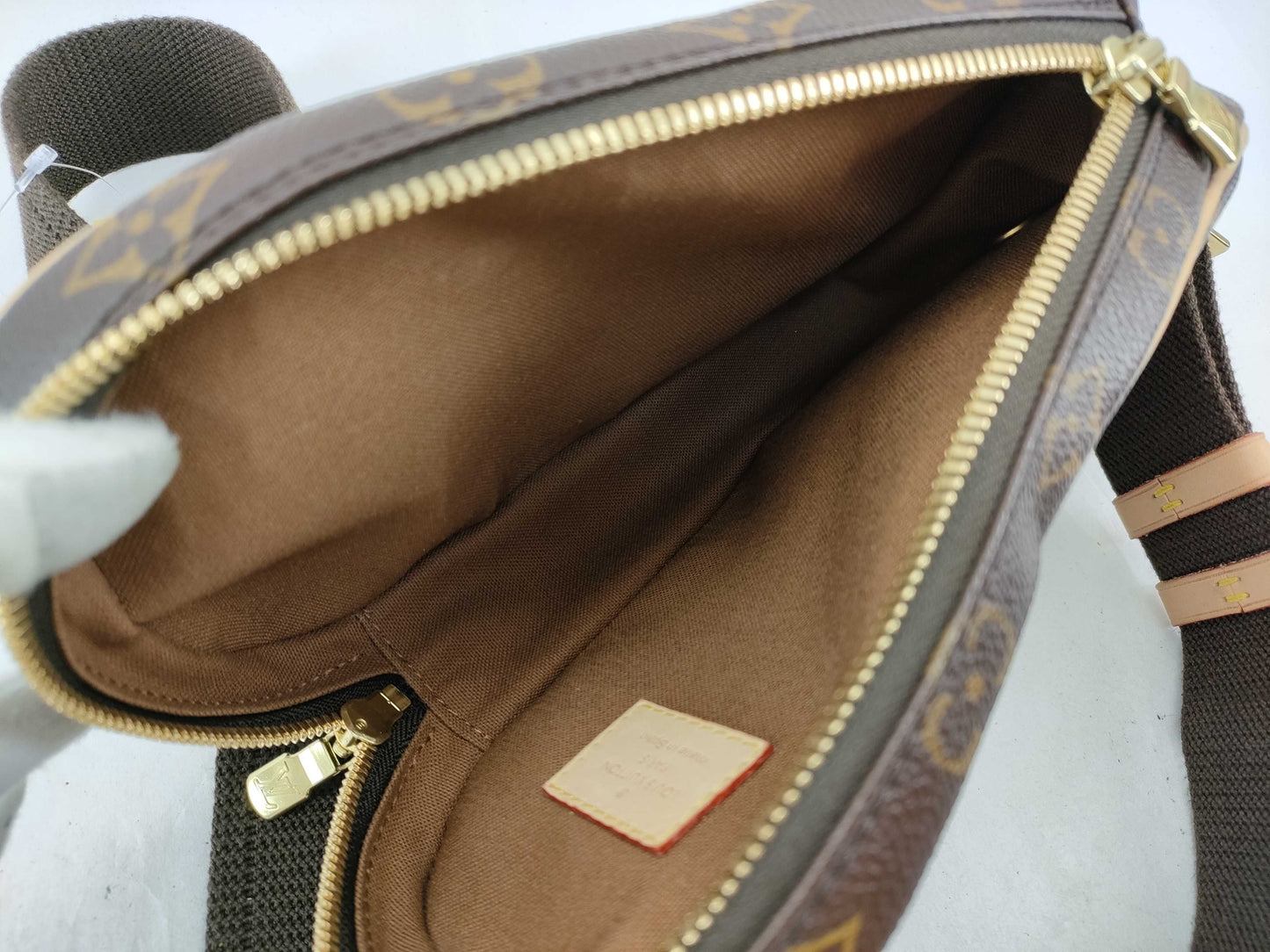 LOUIS VUITTON M51870 Monogram Pochette Ganjou Shoulder Bag