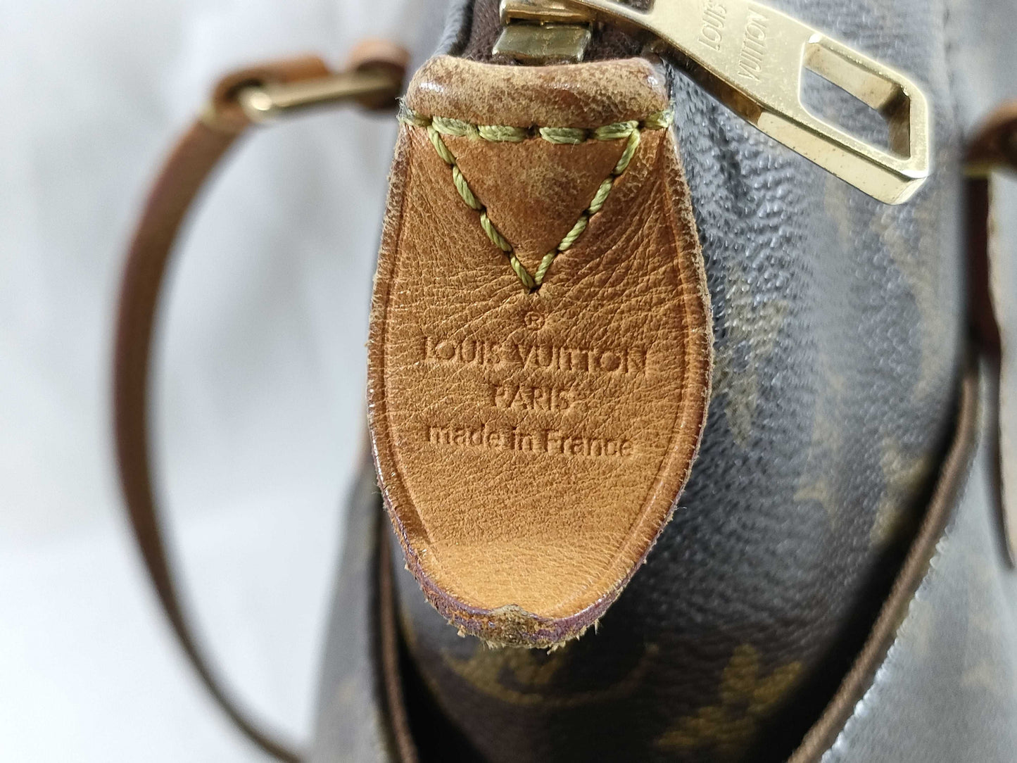 LOUIS VUITTON M56689 Monogram M56689 Totally MM/CP Comic Handbag