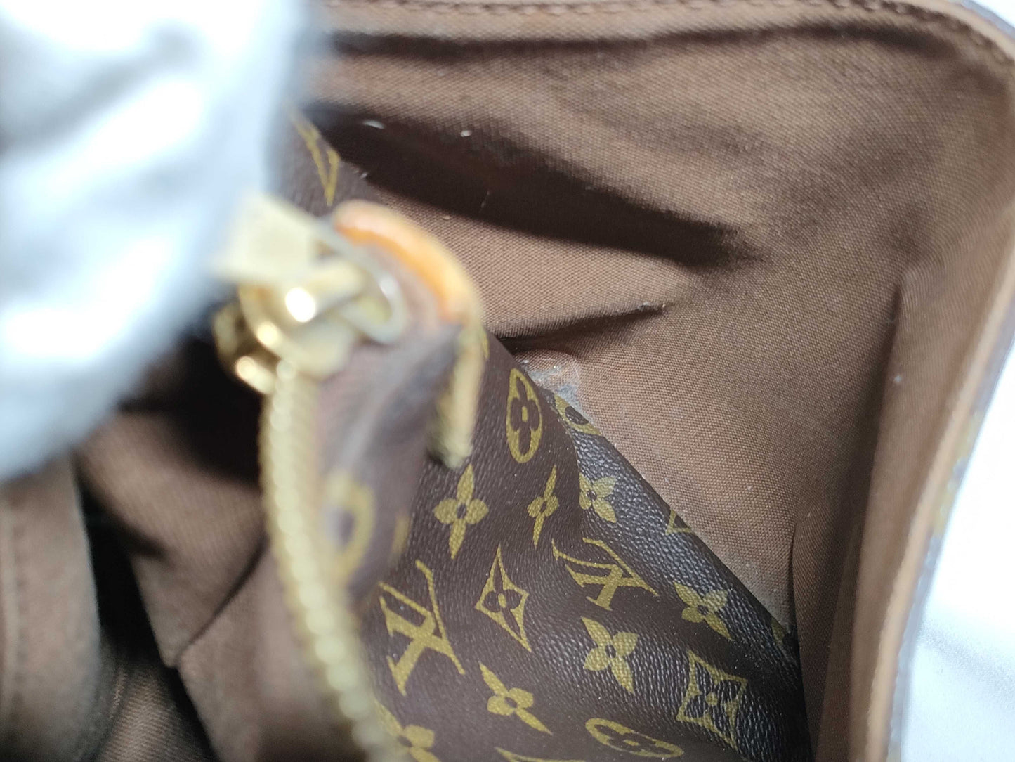 LOUIS VUITTON M56689 Monogram M56689 Totally MM/CP Comic Handbag