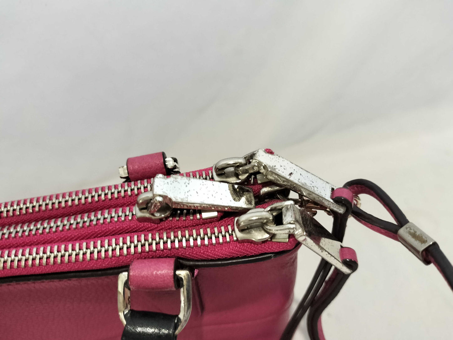 COACH COACH 28163 Shoulder Bag