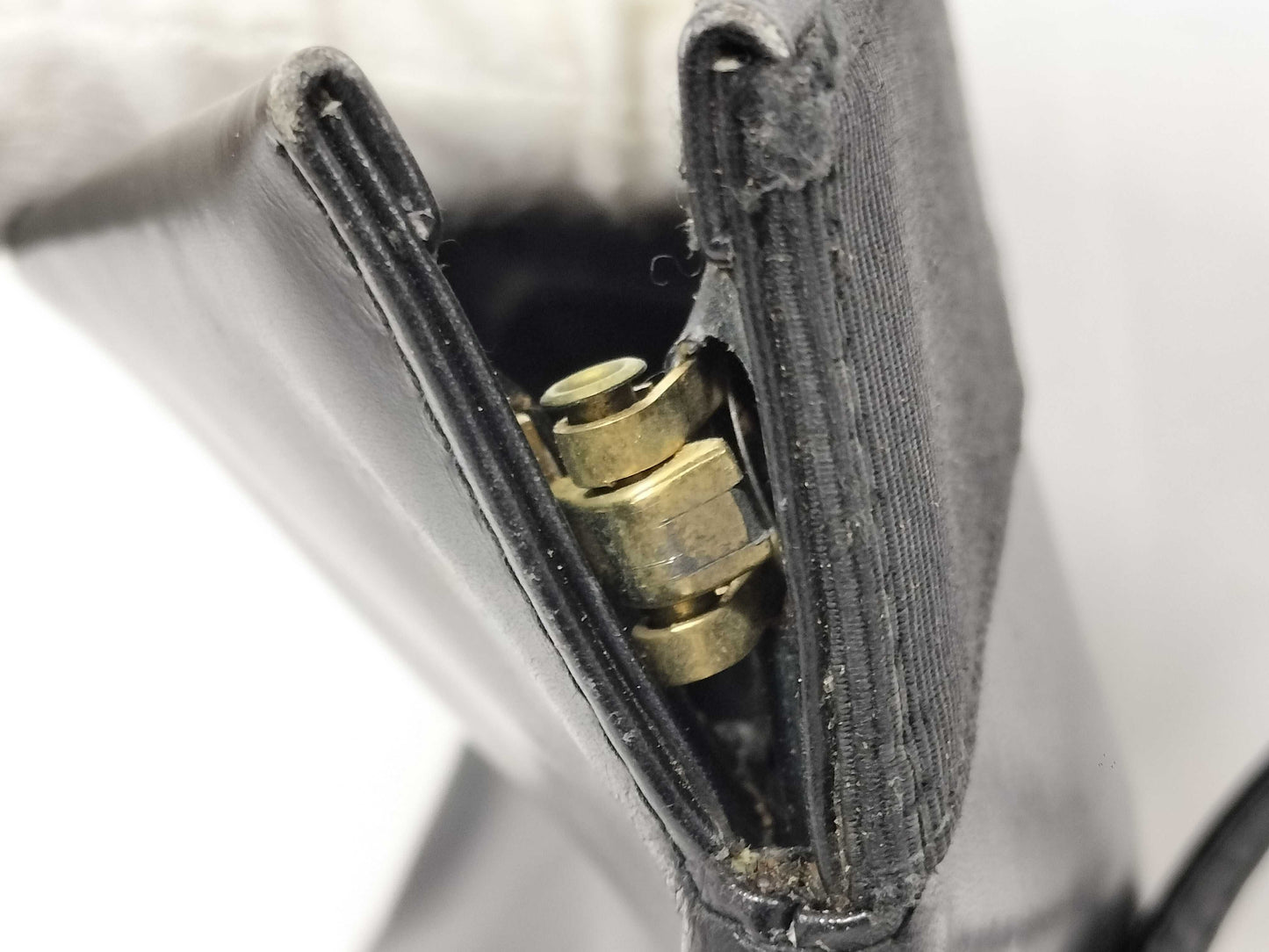 Salvatore Ferragamo Vara Leather/Shoulder Bag