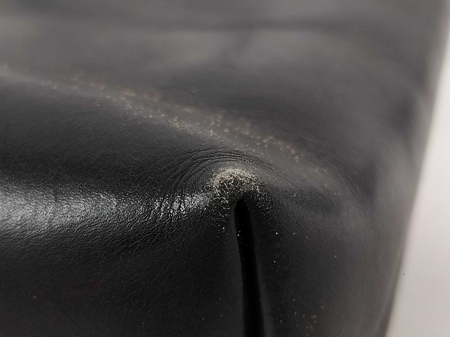 Salvatore Ferragamo Vara Leather/Shoulder Bag