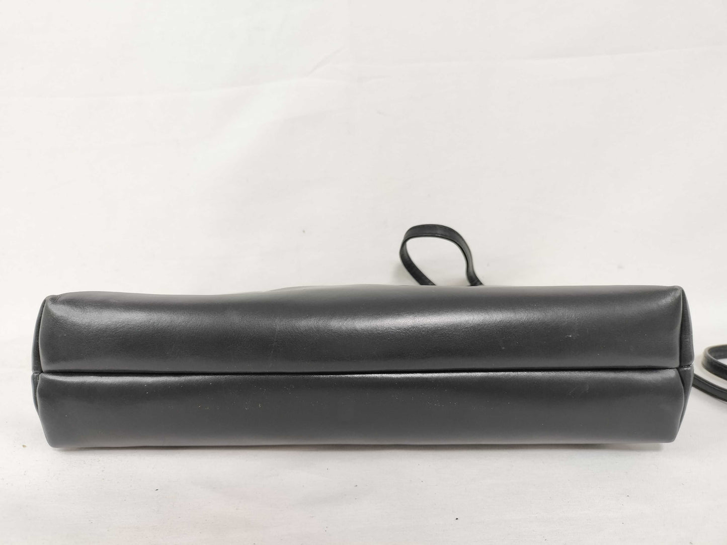 Salvatore Ferragamo Vara Leather/Shoulder Bag