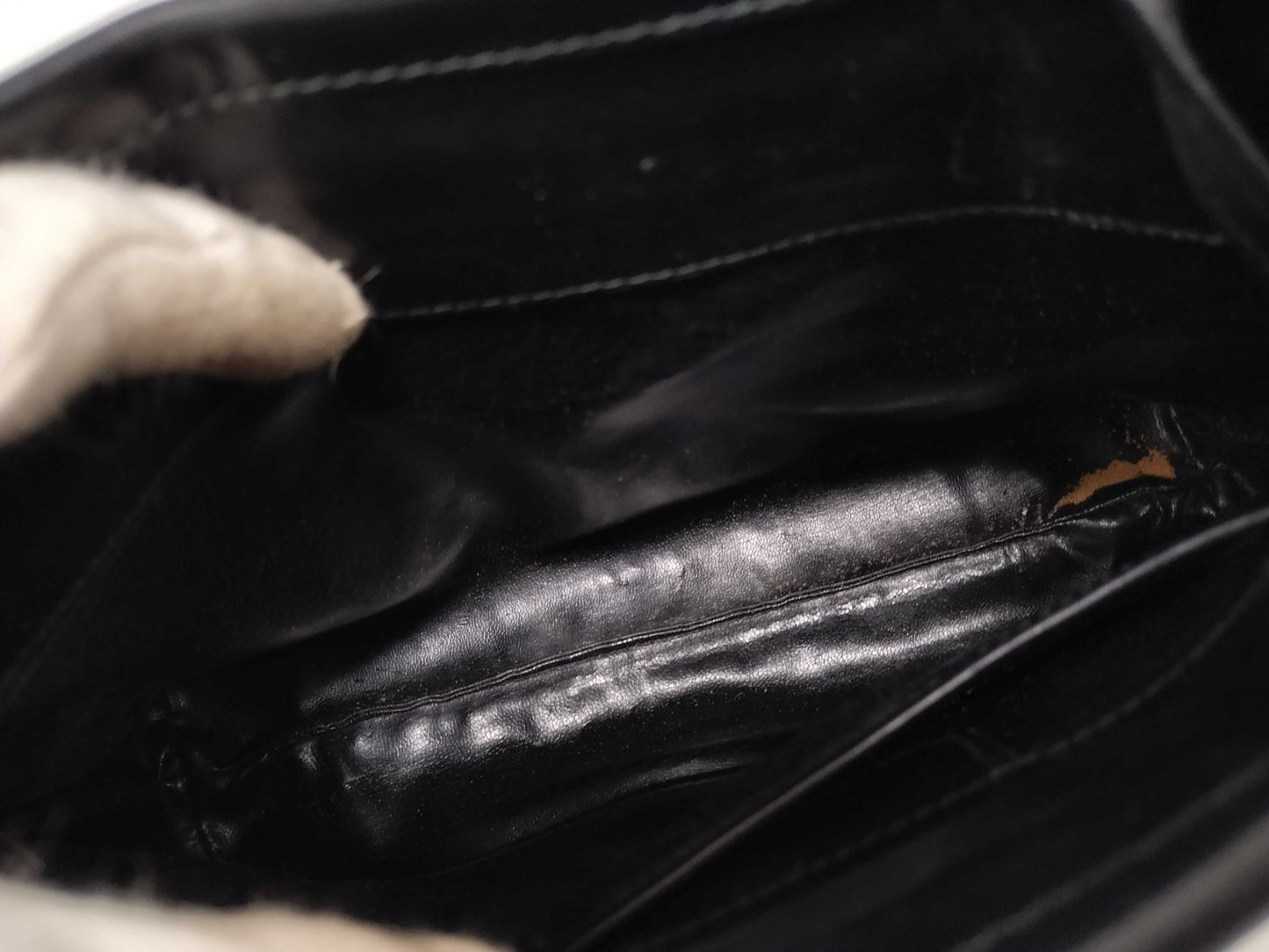 Salvatore Ferragamo Vara Leather/Shoulder Bag