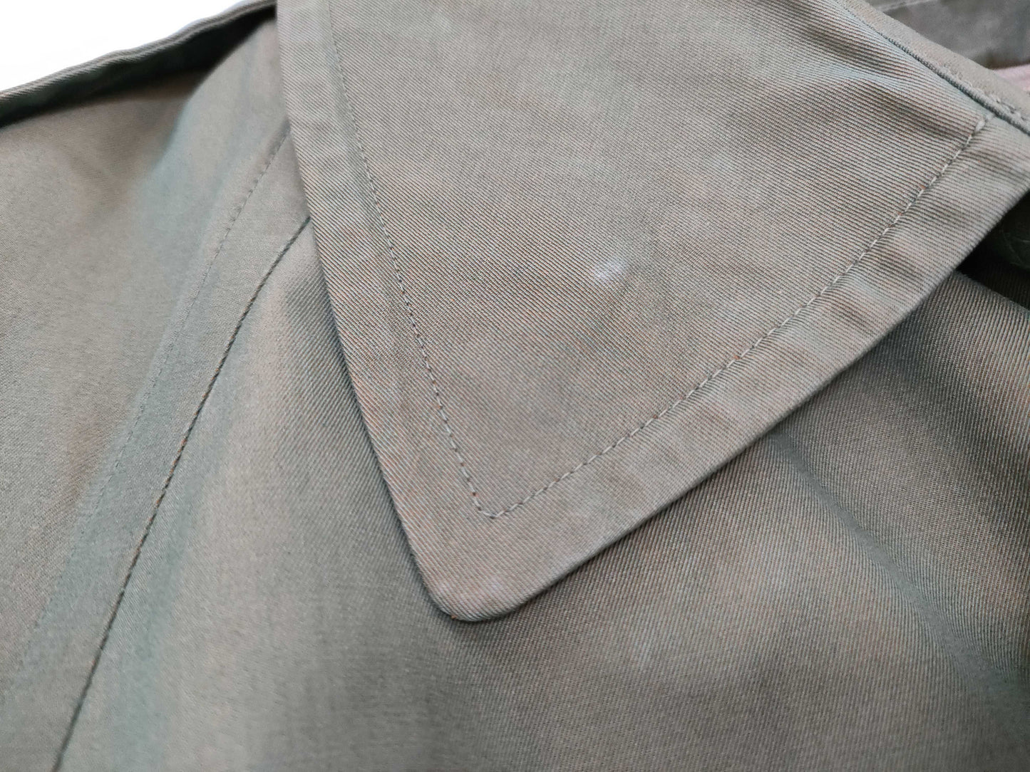 BURBERRY Trench Coat with Belt and Liner, Iridescent Coat