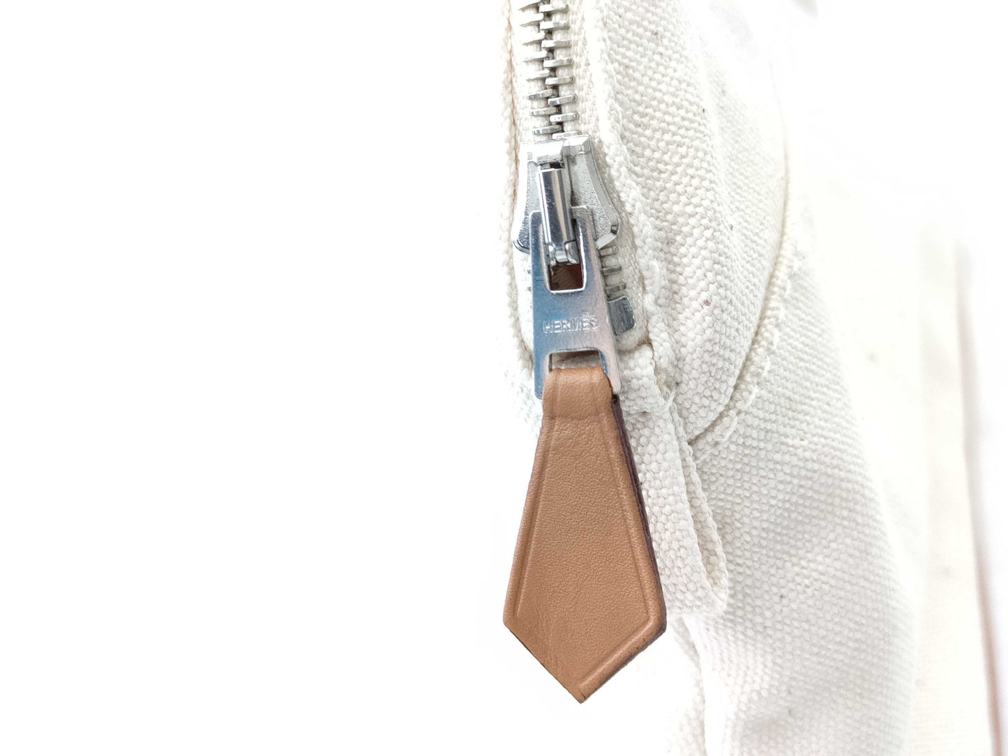 HERMES Bolide Pouch MM Pouch
