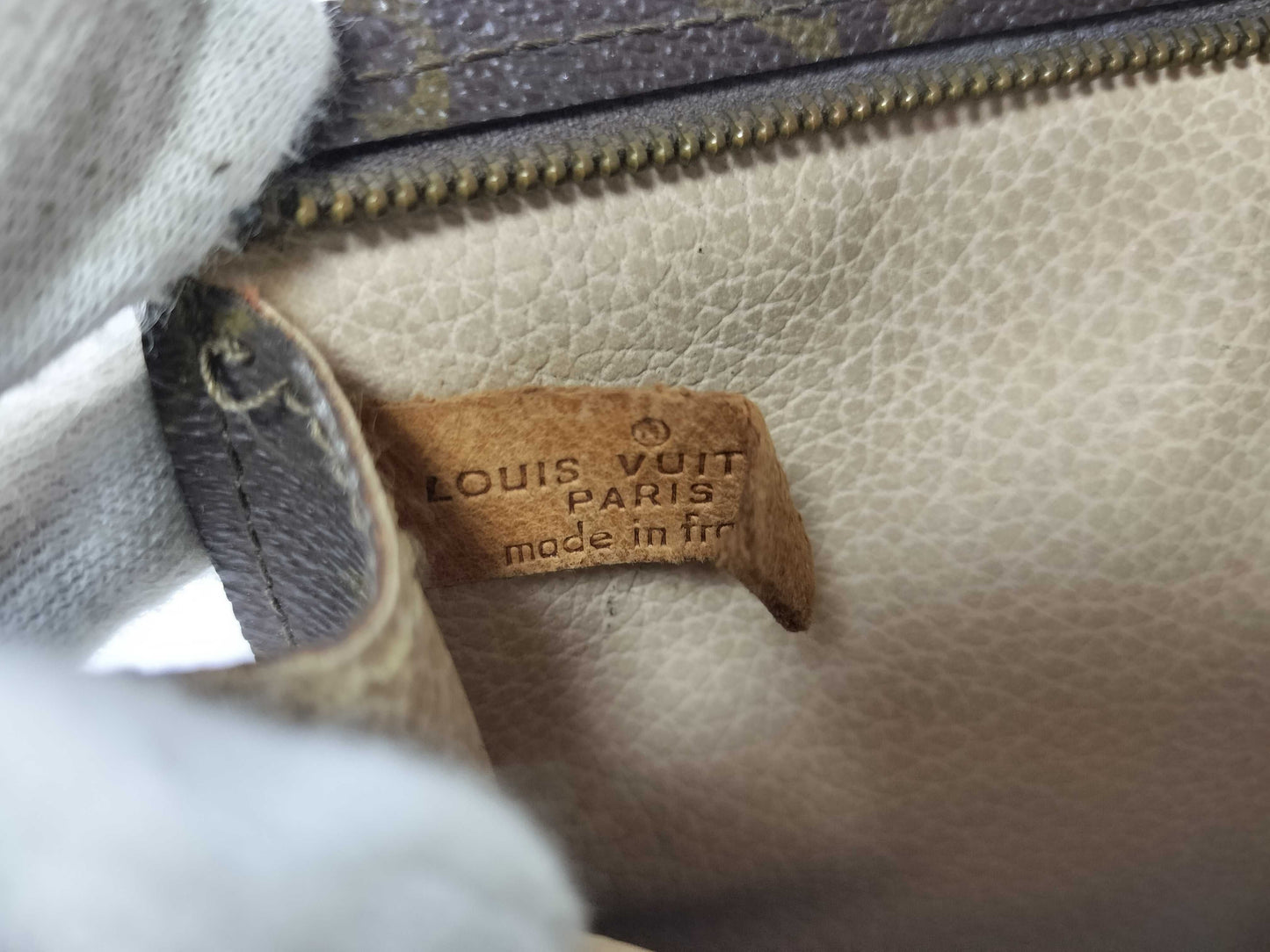 LOUIS VUITTON M47542 Monogram Poche Toilette Second Bag
