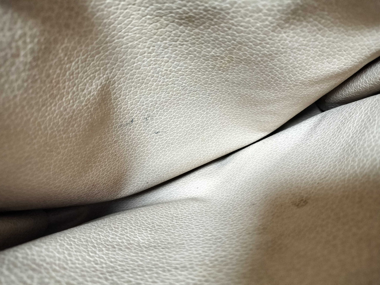 LOUIS VUITTON M47542 Monogram Poche Toilette Second Bag