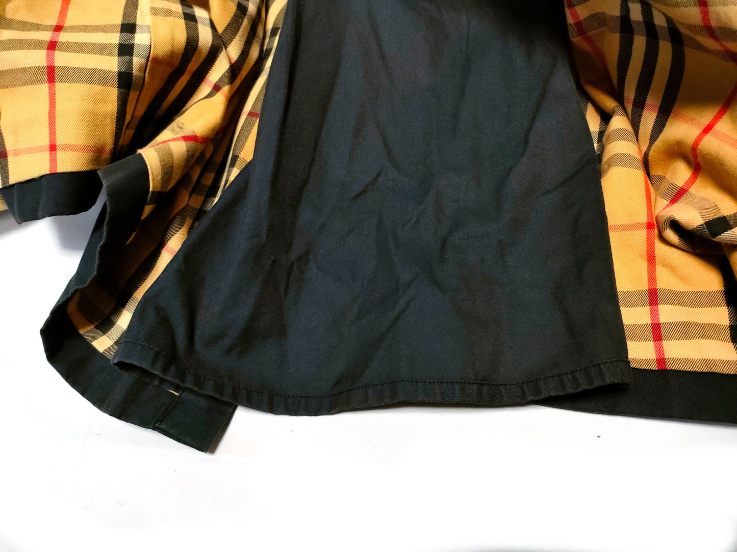 BURBERRY Coat with Nova Check Lining, Belt Missing