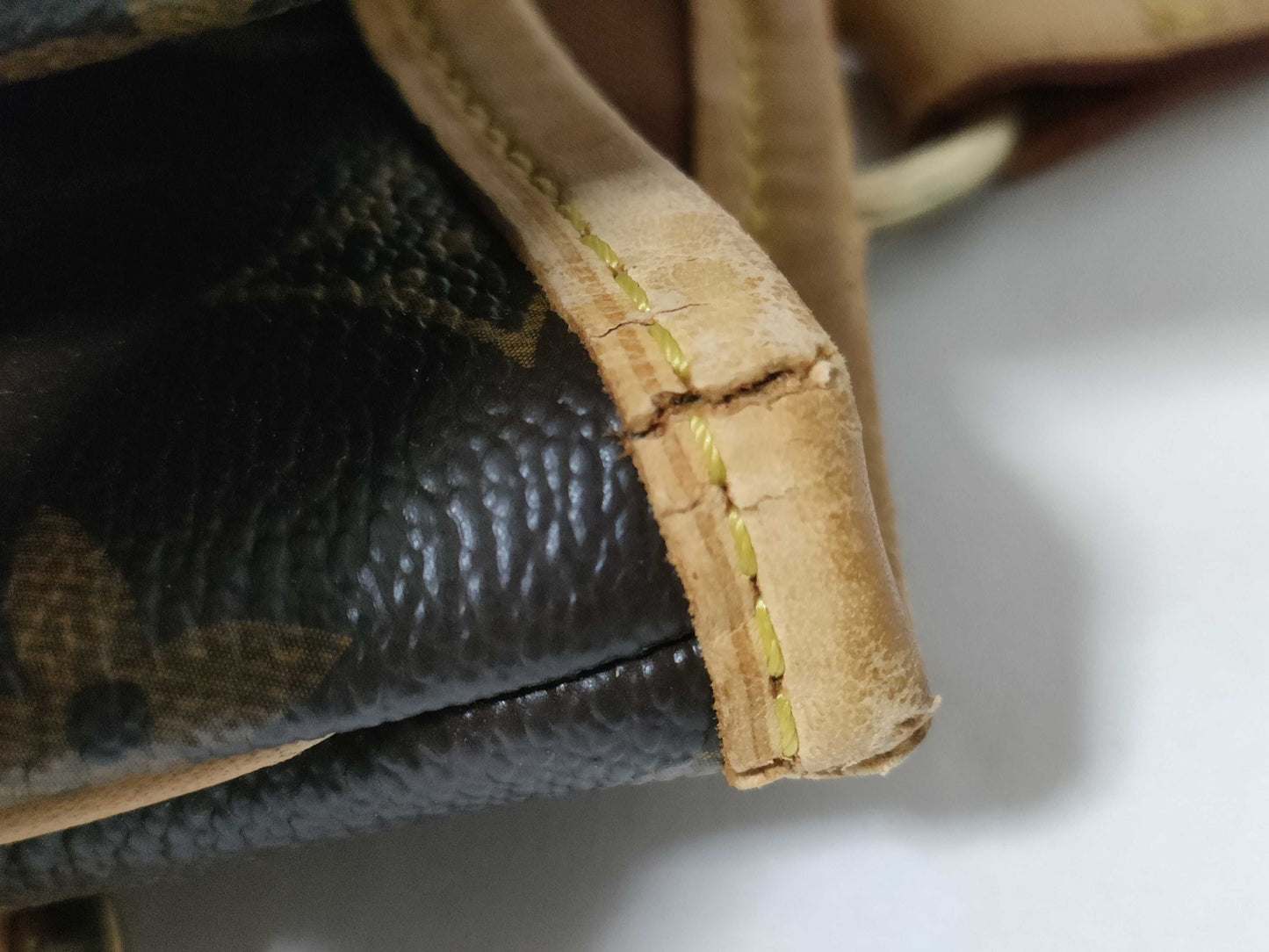 LOUIS VUITTON SD1017 Monogram M51153 Batignolles Vertical Tote Bag