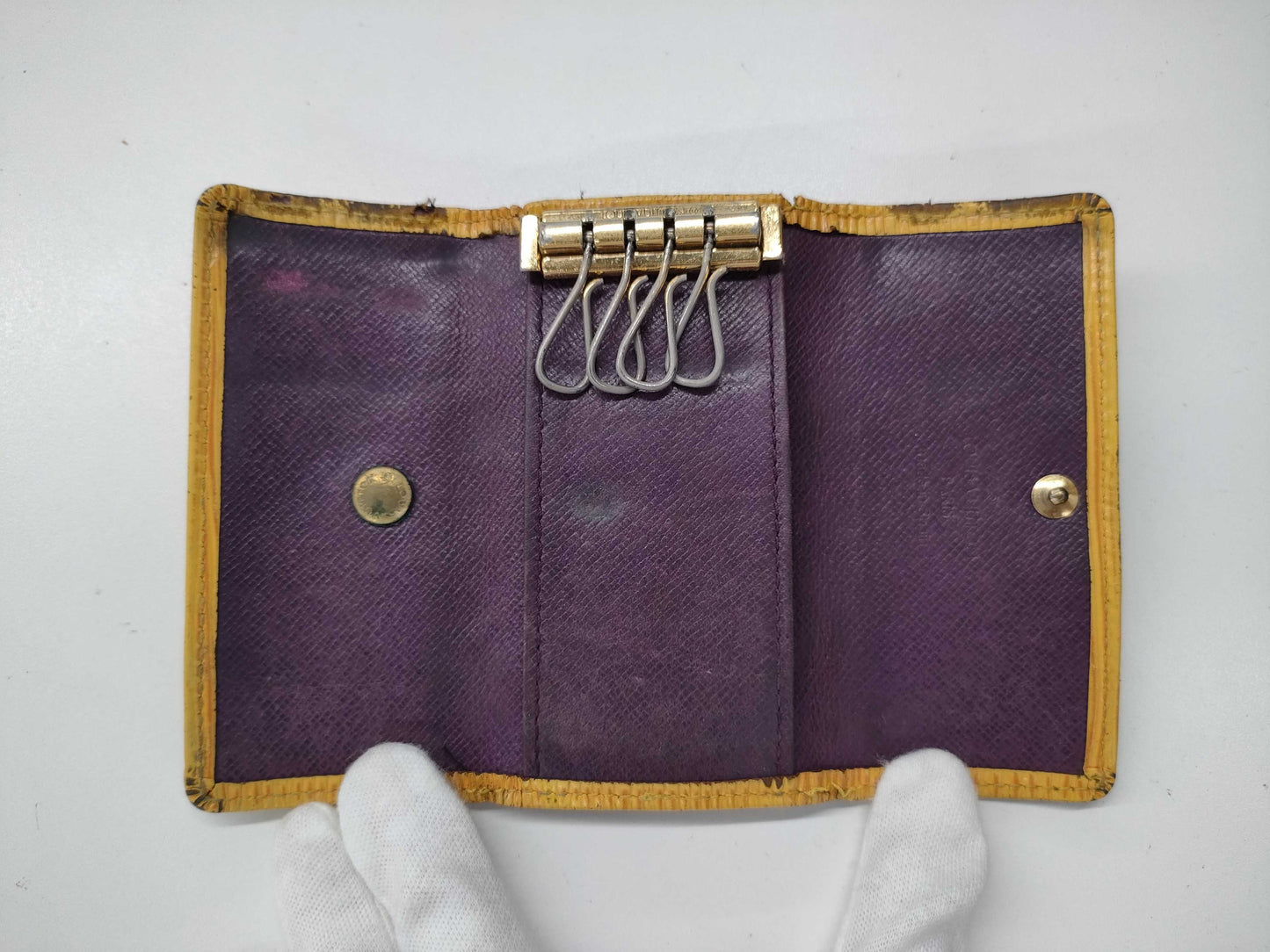 LOUIS VUITTON Wallets, Key Cases, and Other Accessories