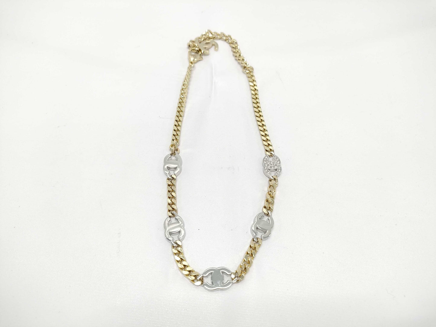 CHANEL B21A Coco Chain Necklace