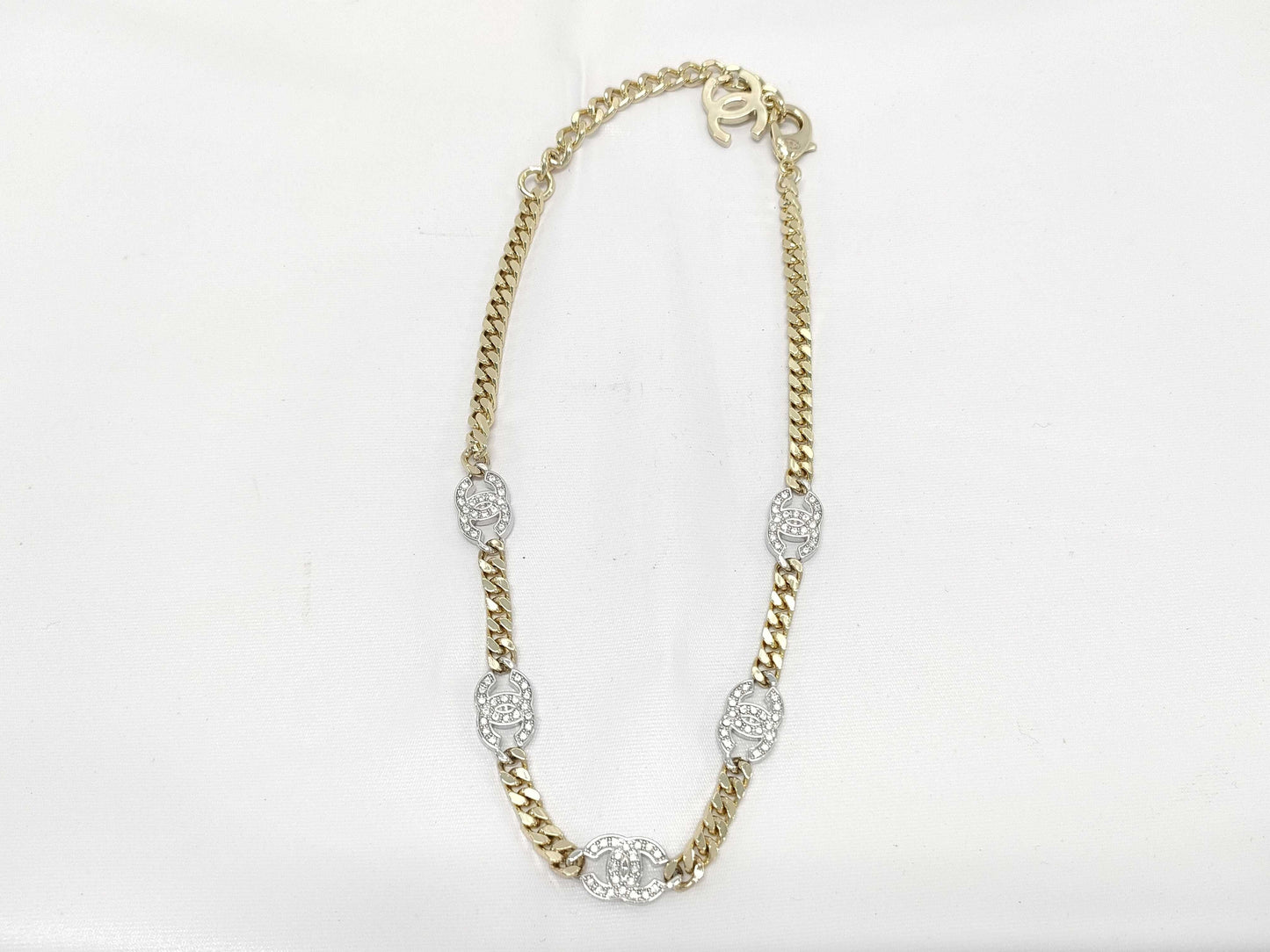 CHANEL B21A Coco Chain Necklace