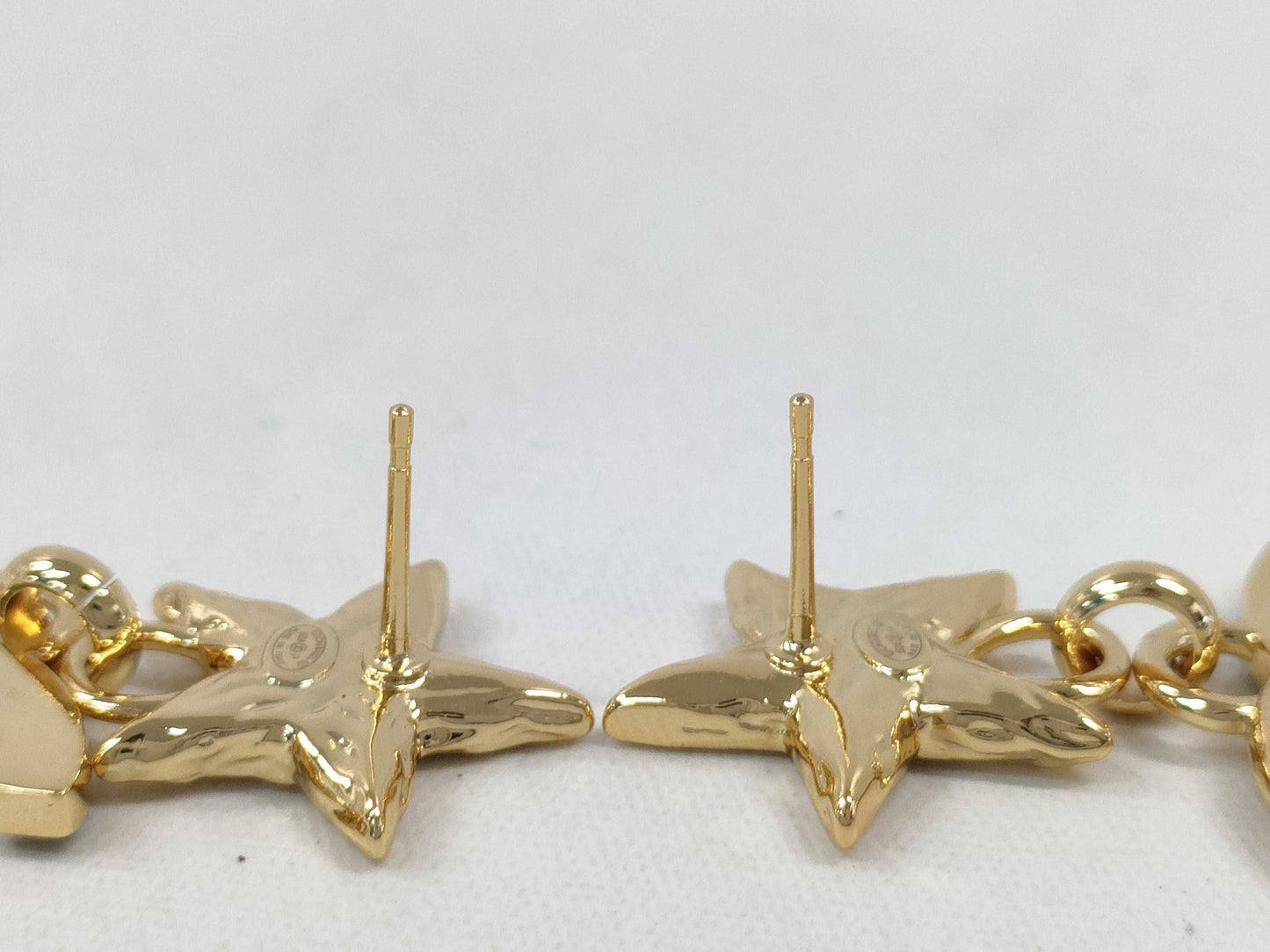 CHANEL B24P Coco Mark Star Earrings