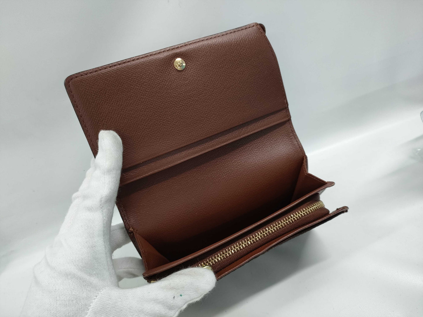 LOUIS VUITTON Monogram Compact Wallet