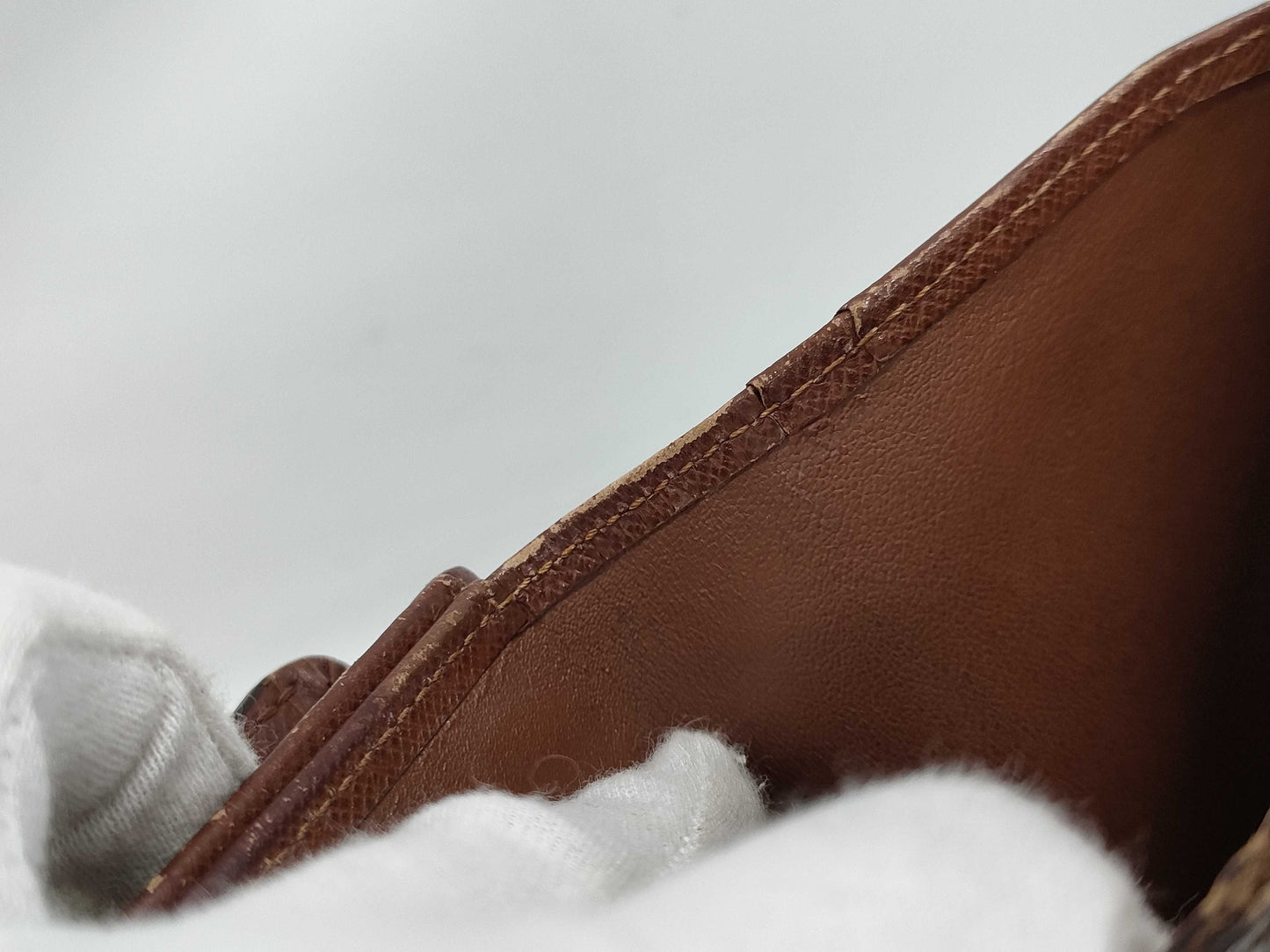 LOUIS VUITTON Monogram Compact Wallet