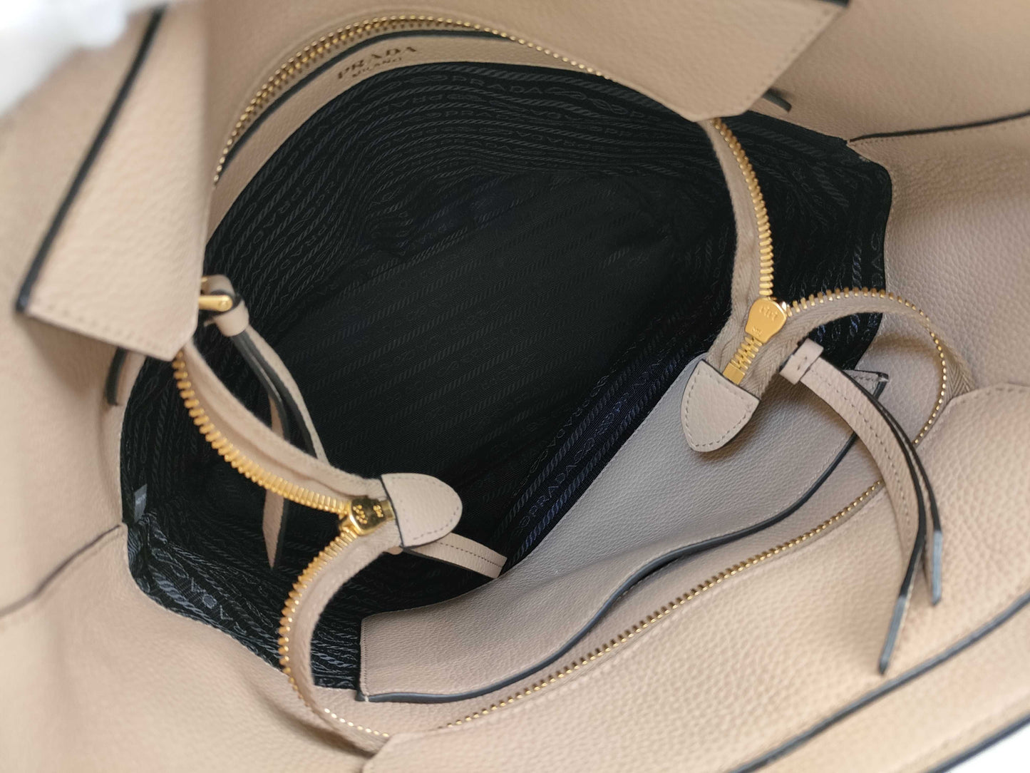 PRADA 1BE066 Shoulder Bag