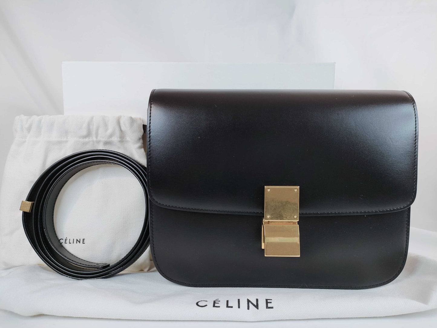 CELINE Classic Box Medium Calfskin Handbag