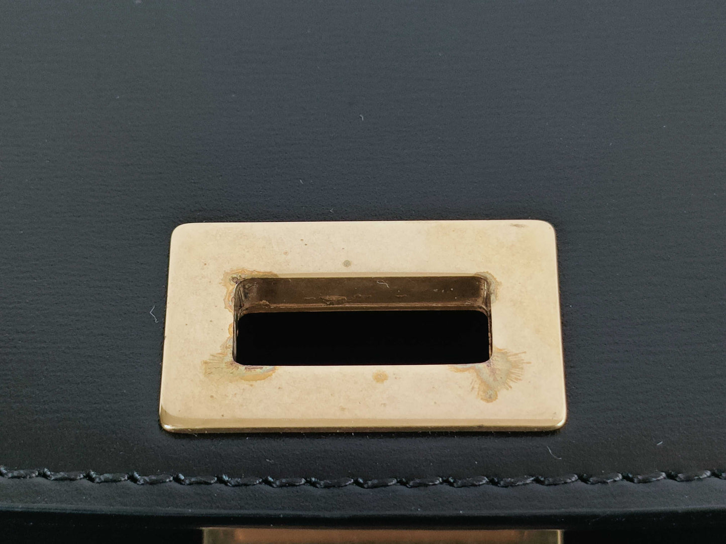 CELINE Classic Box Medium Calfskin Handbag