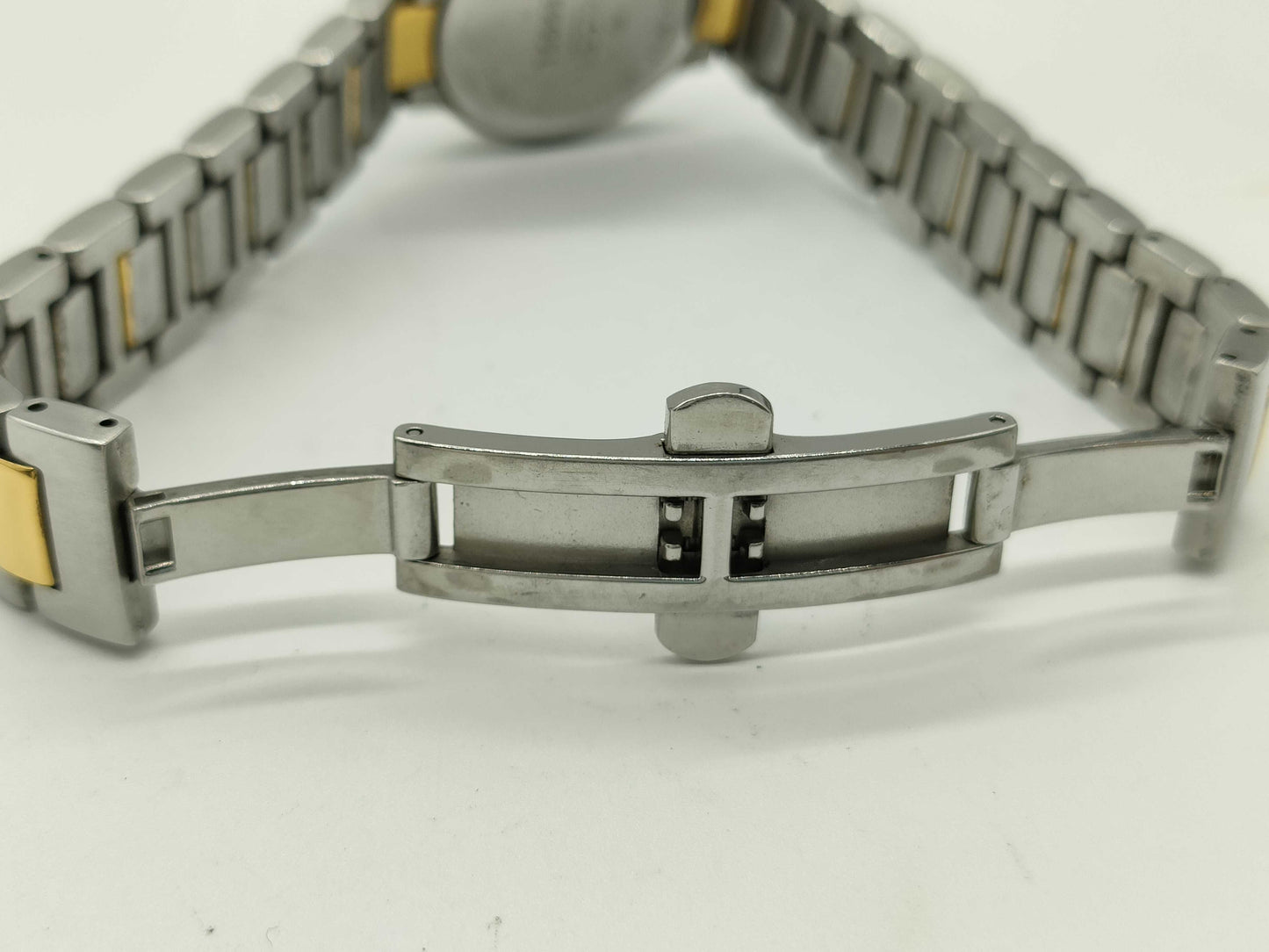 GUCCI 8900L Women's Watch
