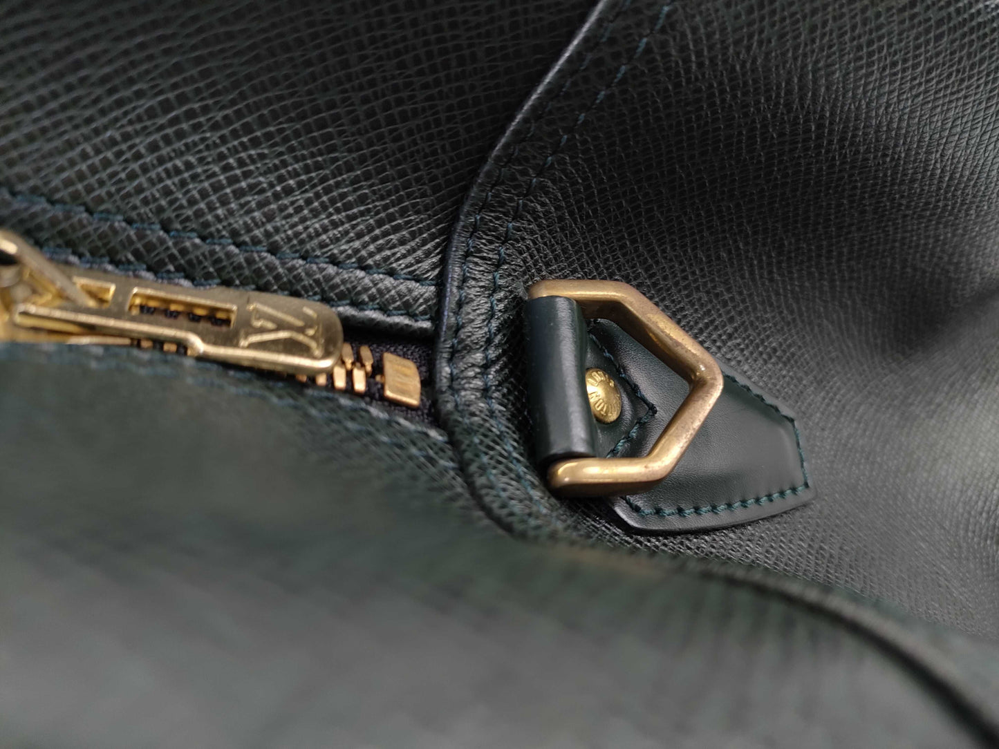 LOUIS VUITTON M30124 Taiga M30114 Kendall GM Handbag
