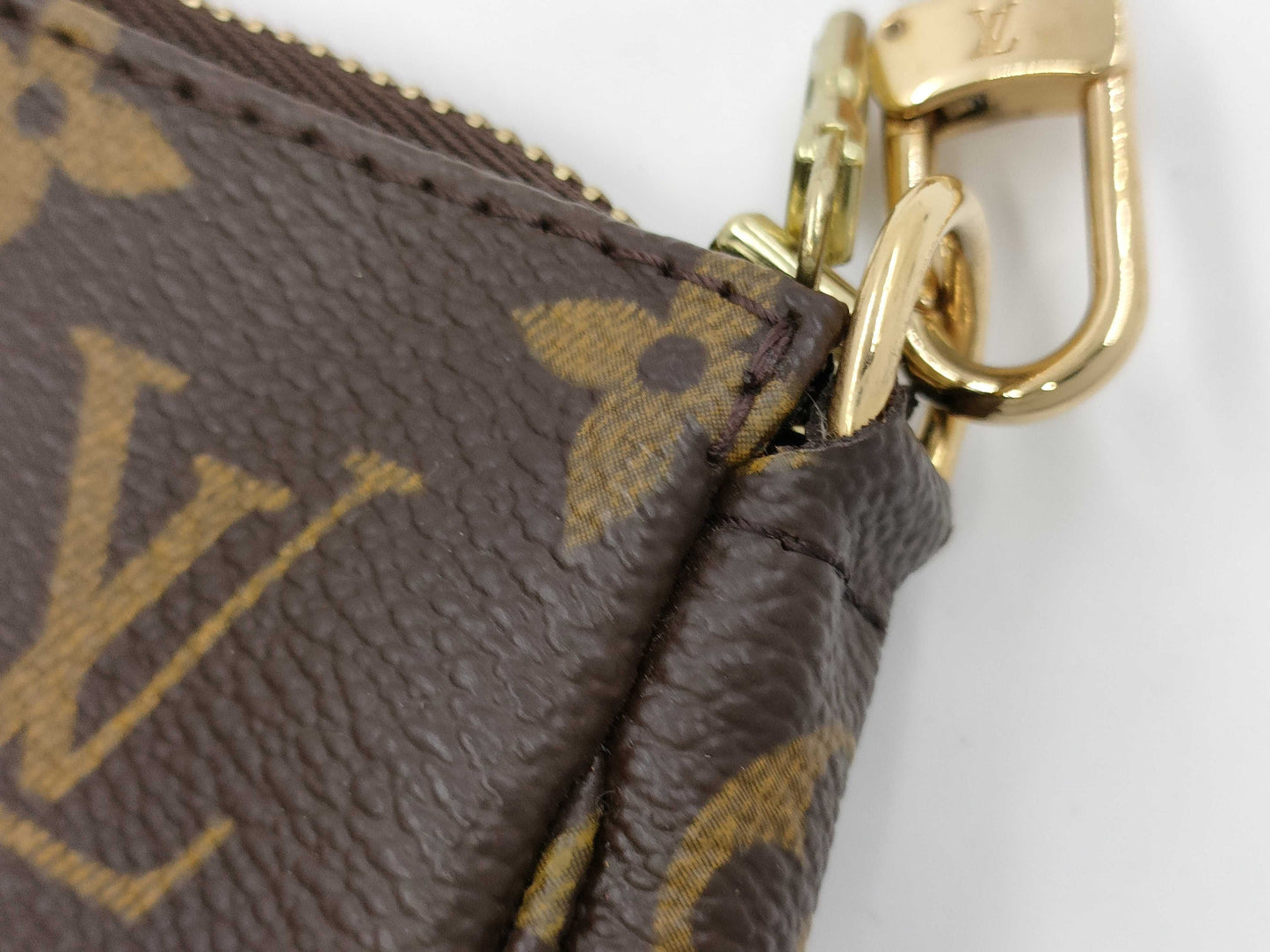 LOUIS VUITTON Monogram M40712 Pochette Accessoires Handbag