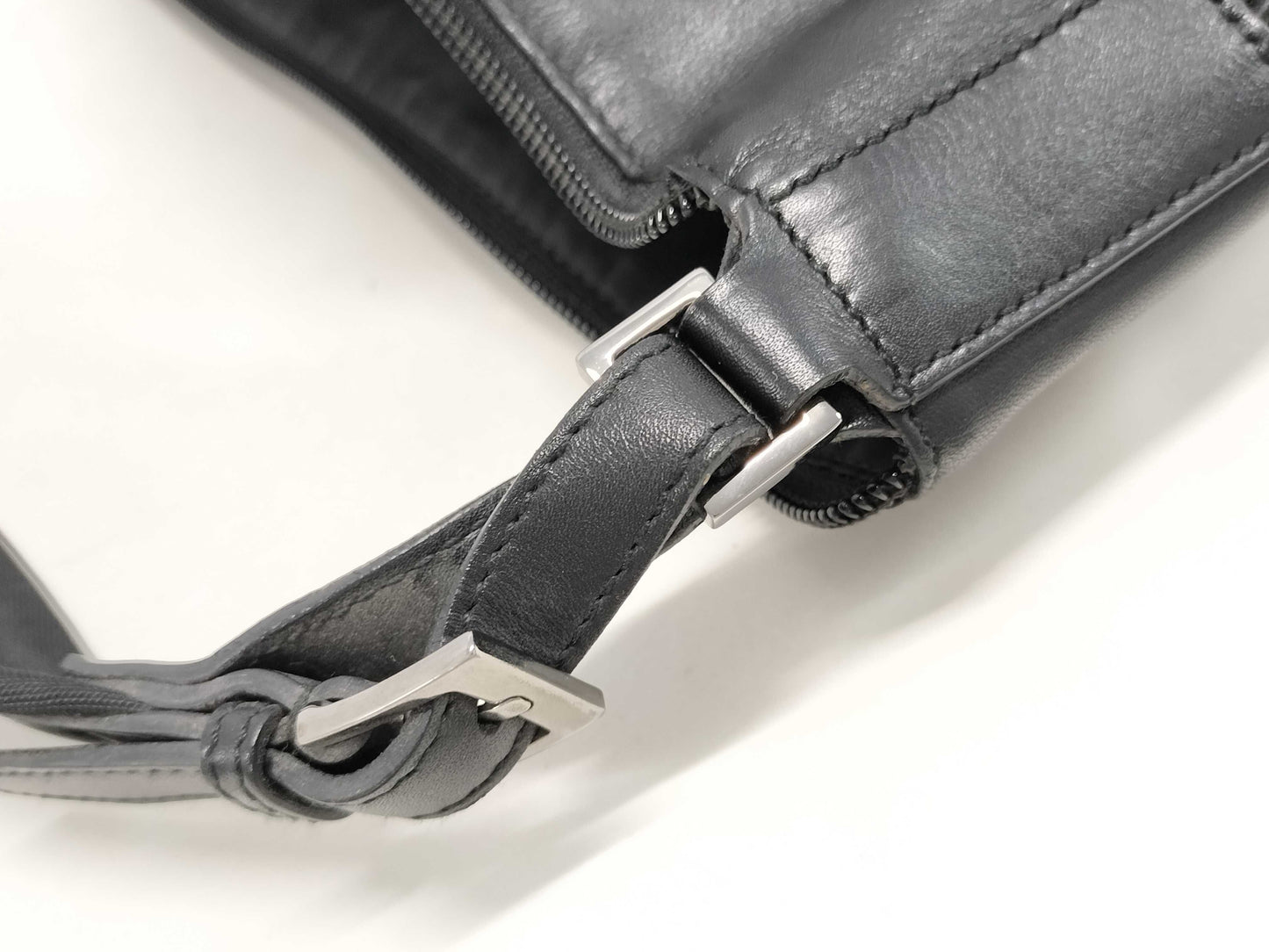 GUCCI 001 1206 Shoulder Bag