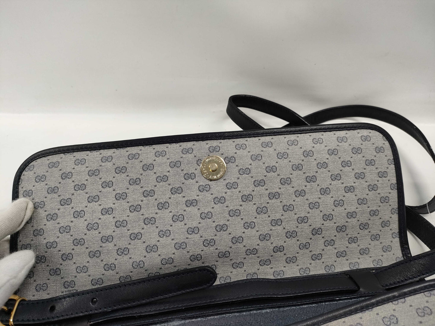 GUCCI GG Supreme Shoulder Bag 004 58 0264 Shoulder Bag