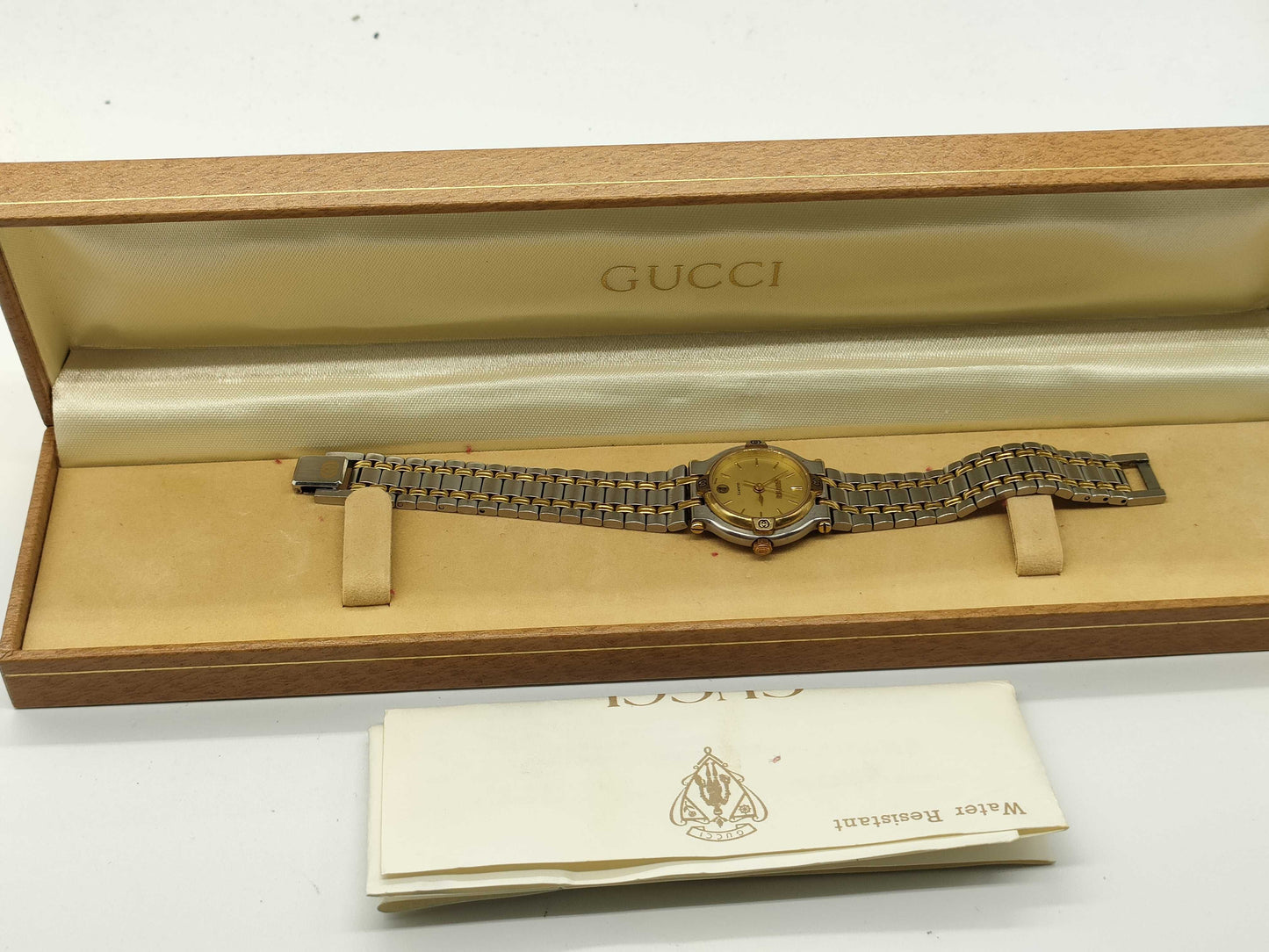 GUCCI 9000L Women's Watch