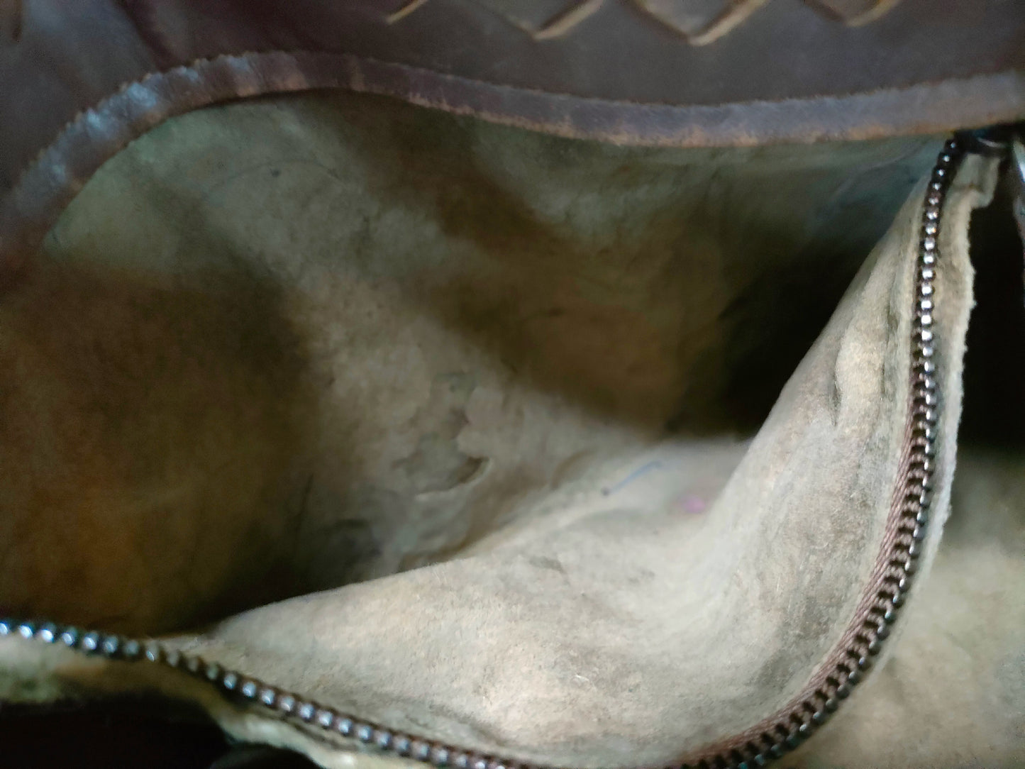 BOTTEGA VENETA Intrecciato Brown/One-Hand/Mirror Broken Handbag