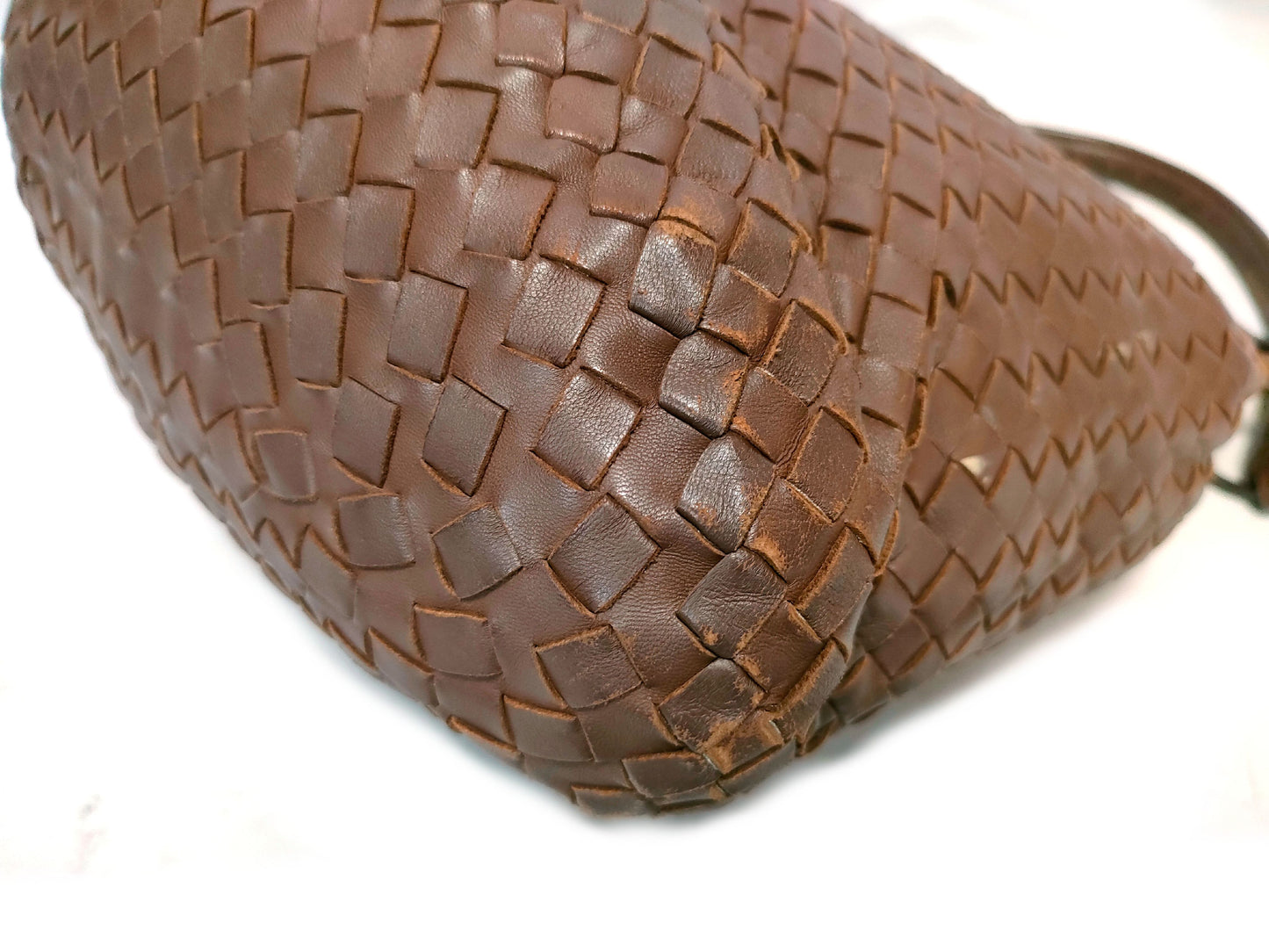 BOTTEGA VENETA Intrecciato Brown/One-Hand/Mirror Broken Handbag
