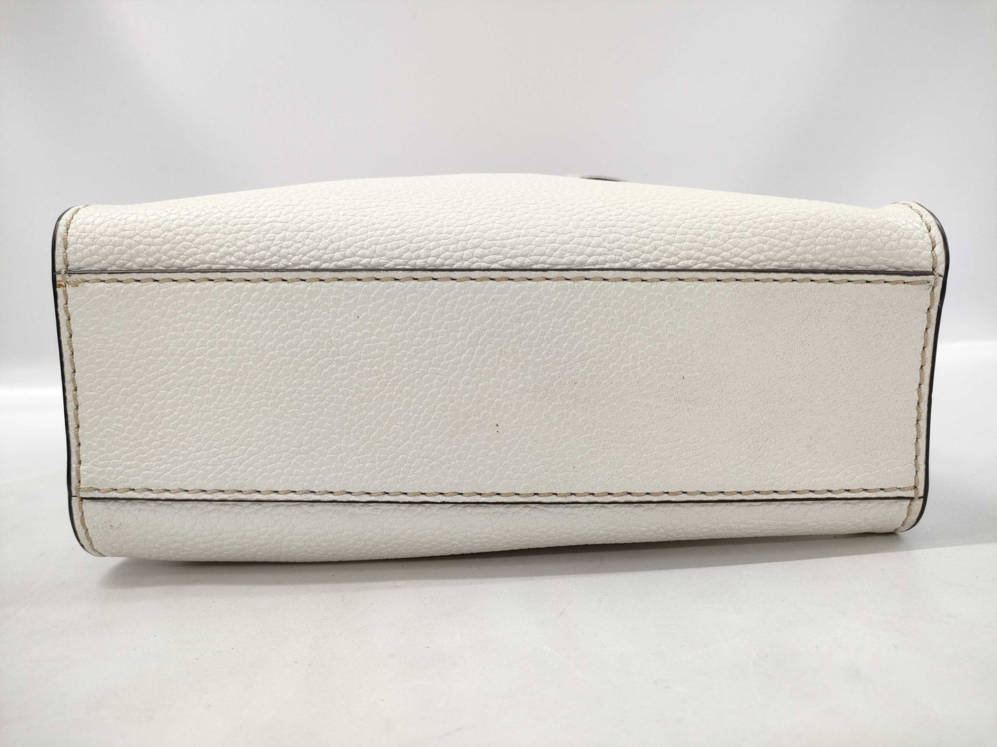 MARC JACOBS Leather 2-Way Tote Bag White Handbag
