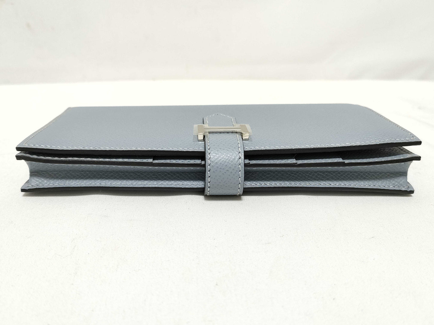 HERMES □Q Bearn Souffle Blue Glacier? Q Wallet