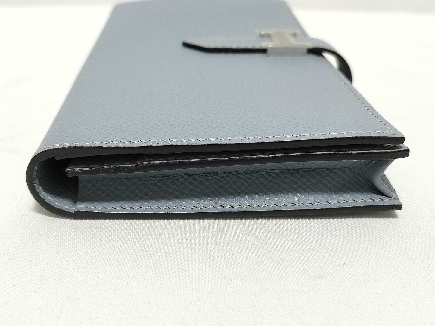 HERMES □Q Bearn Souffle Blue Glacier? Q Wallet