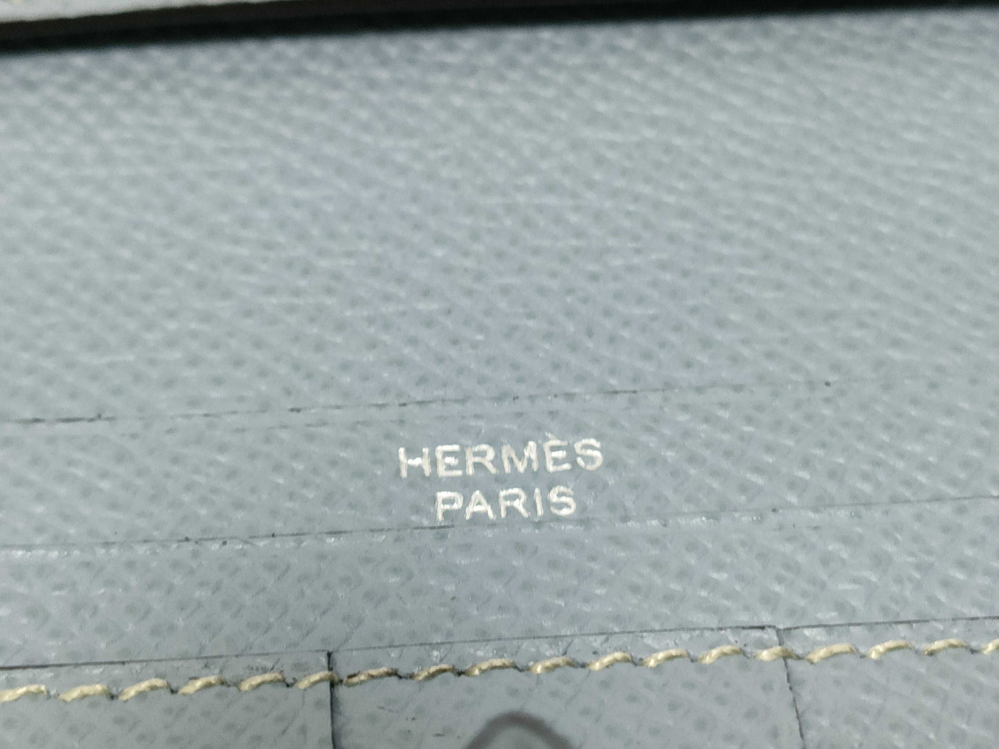HERMES □Q Bearn Souffle Blue Glacier? Q Wallet
