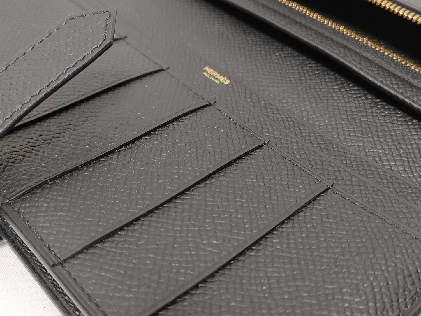 HERMES Bearn Souffle Black Wallet