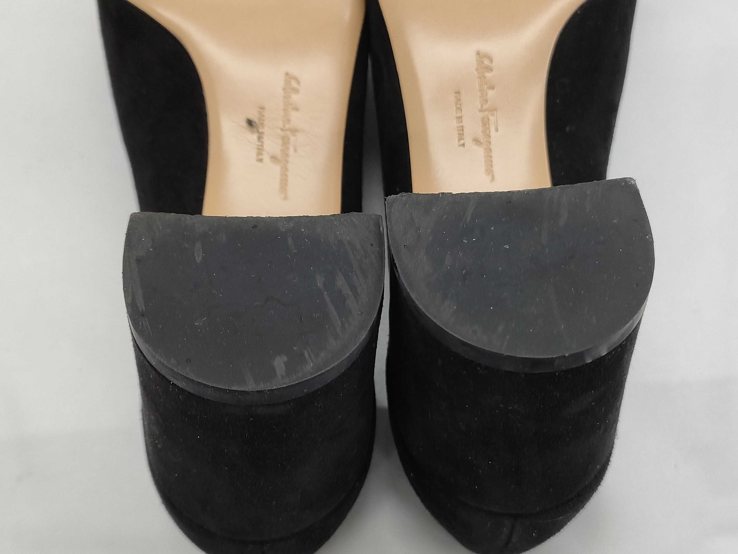 Salvatore Ferragamo pumps