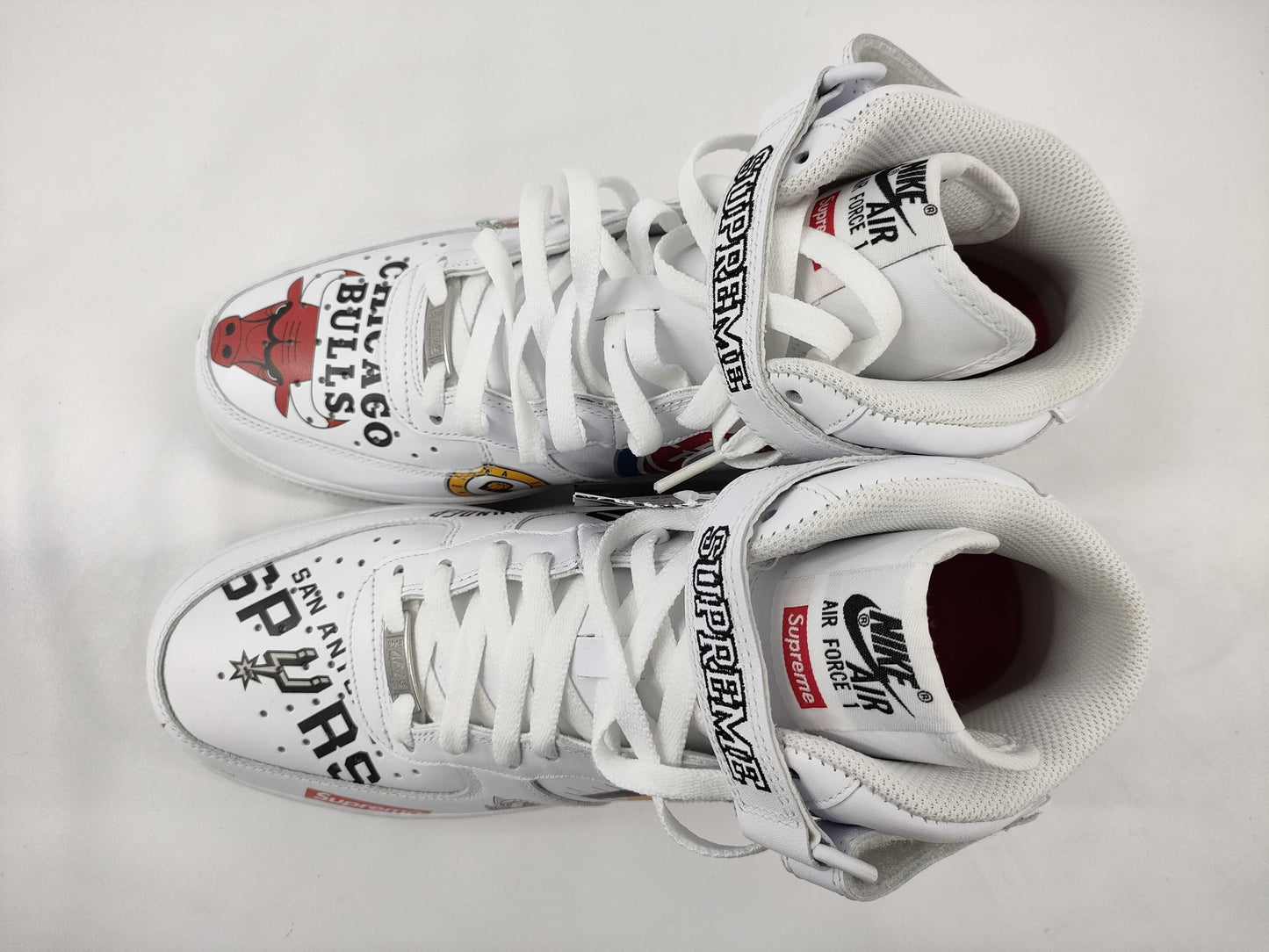 NIKE Air Force Supreme NBA x Nike White AQ8 Sneakers