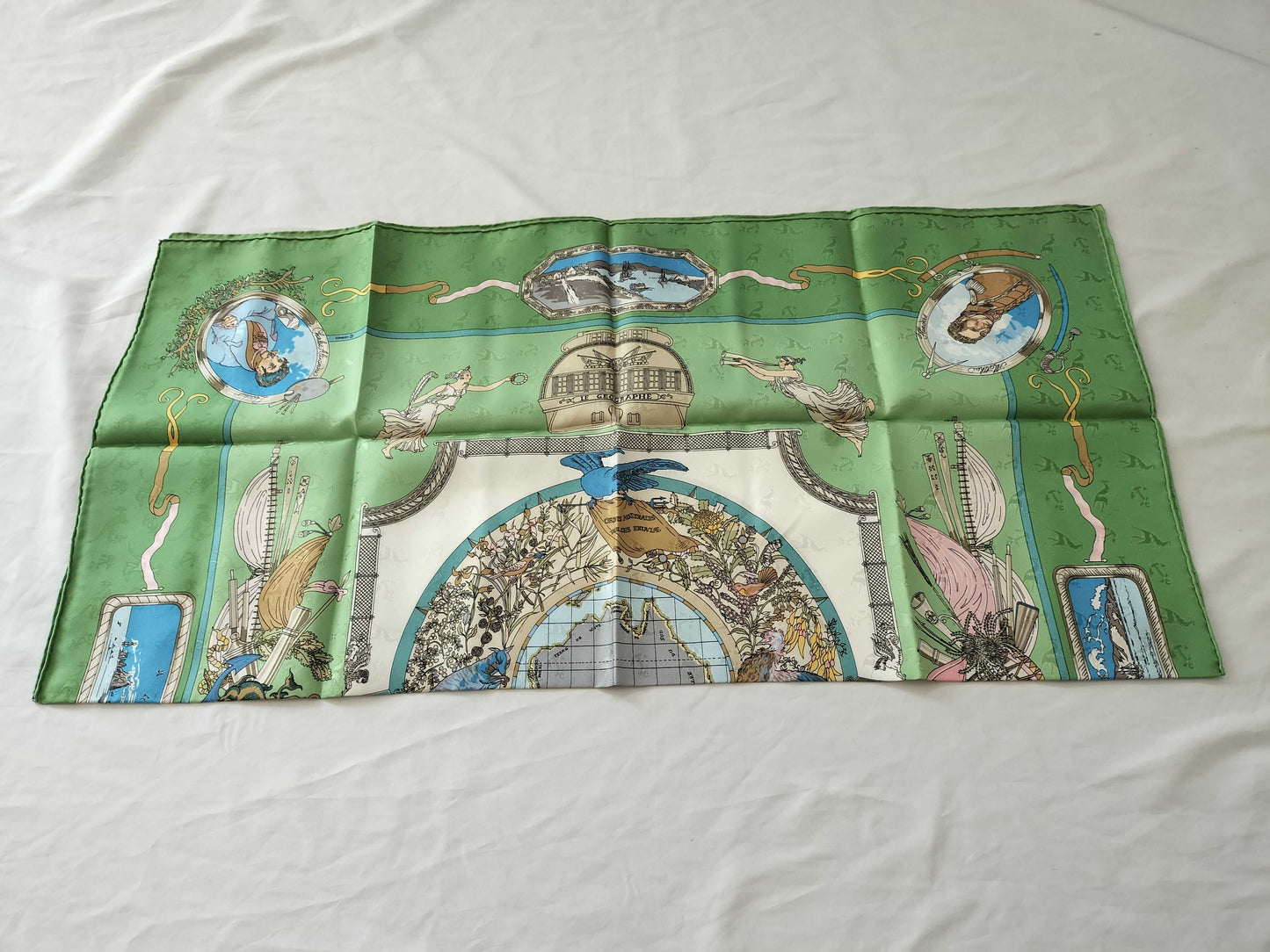 HERMES Carré "Geographer" Scarf