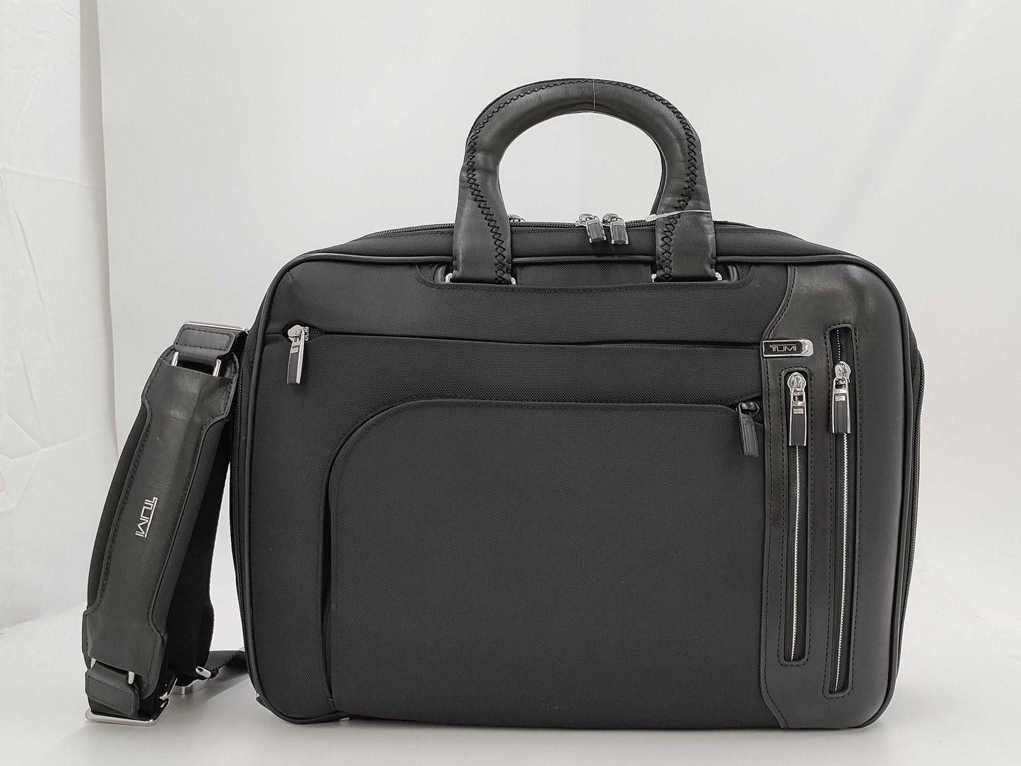 TUMI Arriva Kennedy Bag