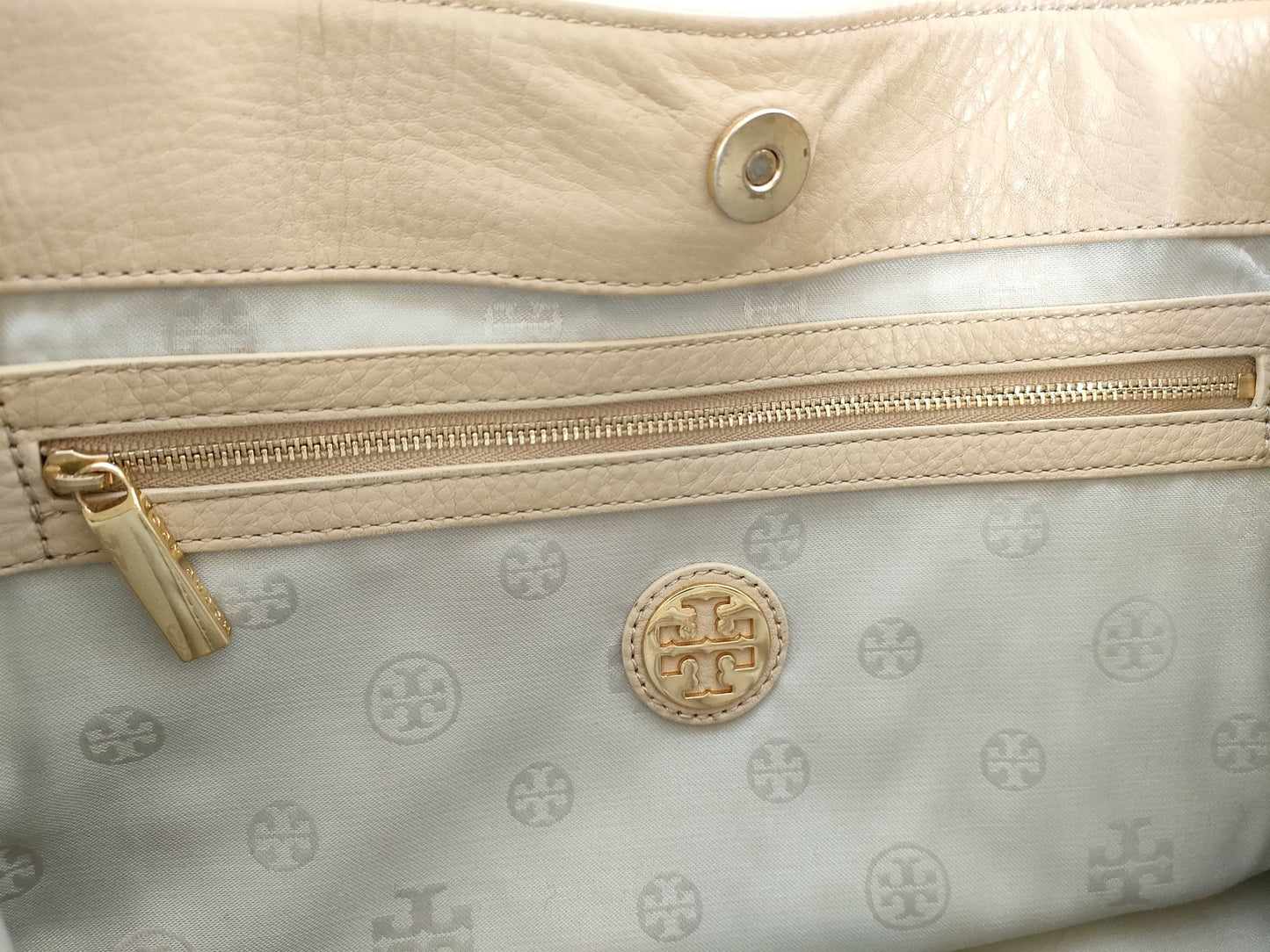Tory Burch Leather Handbag