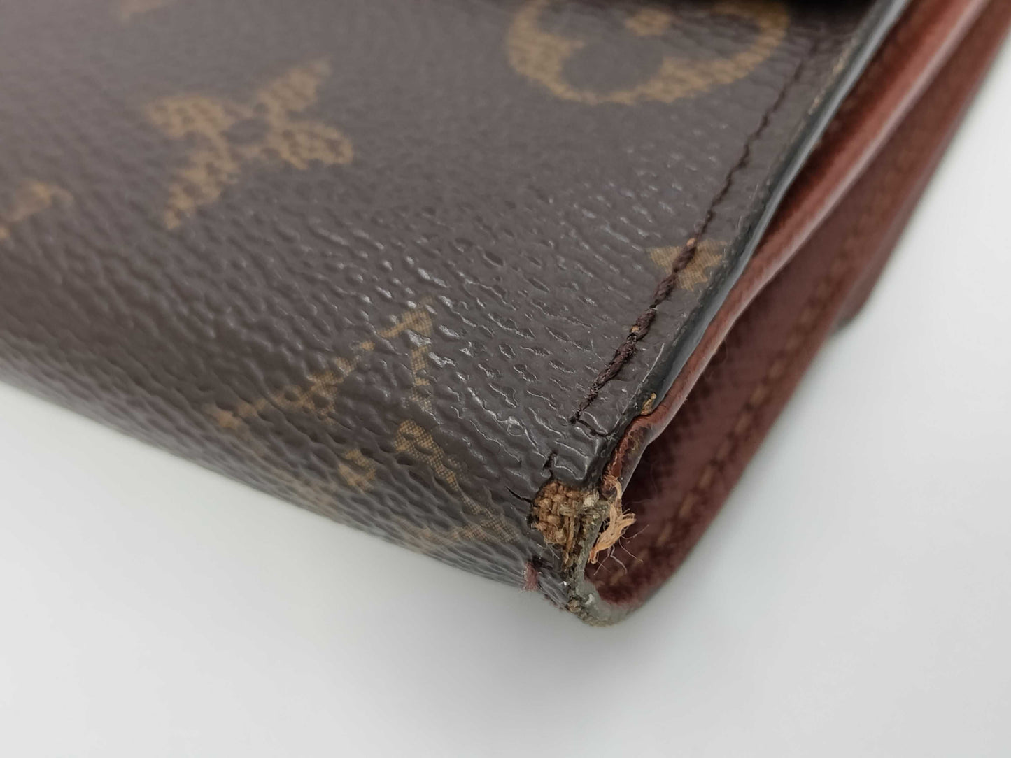 LOUIS VUITTON Monogram Double Hook Wallet