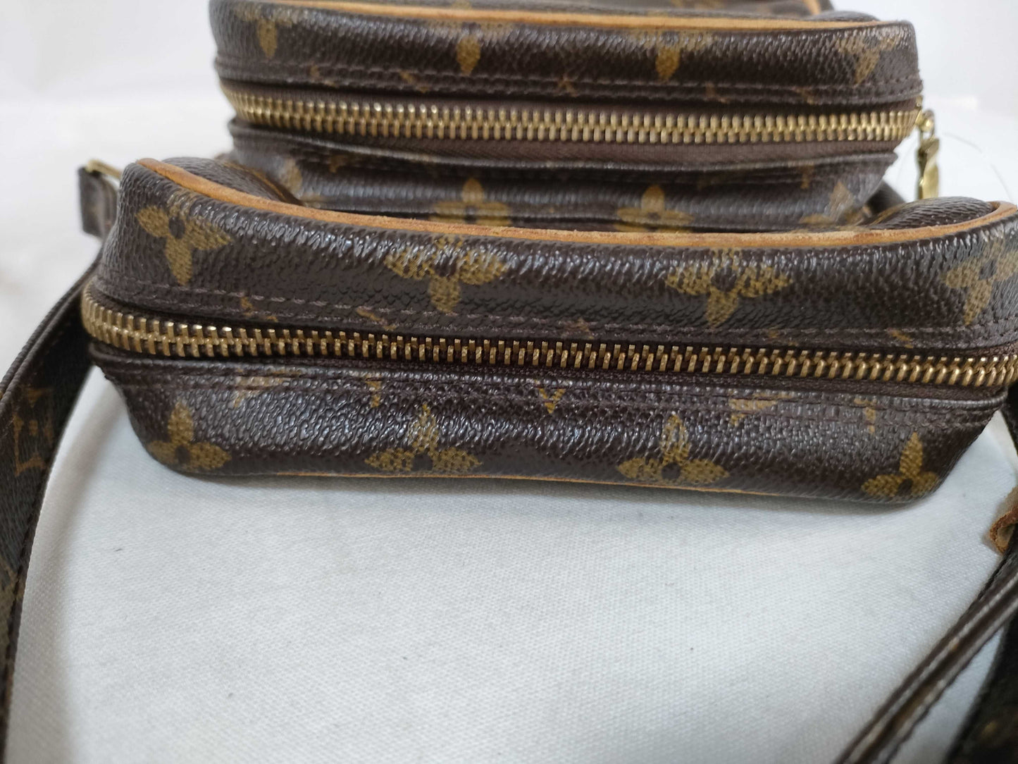 LOUIS VUITTON M45236 Monogram Amazon Shoulder Bag