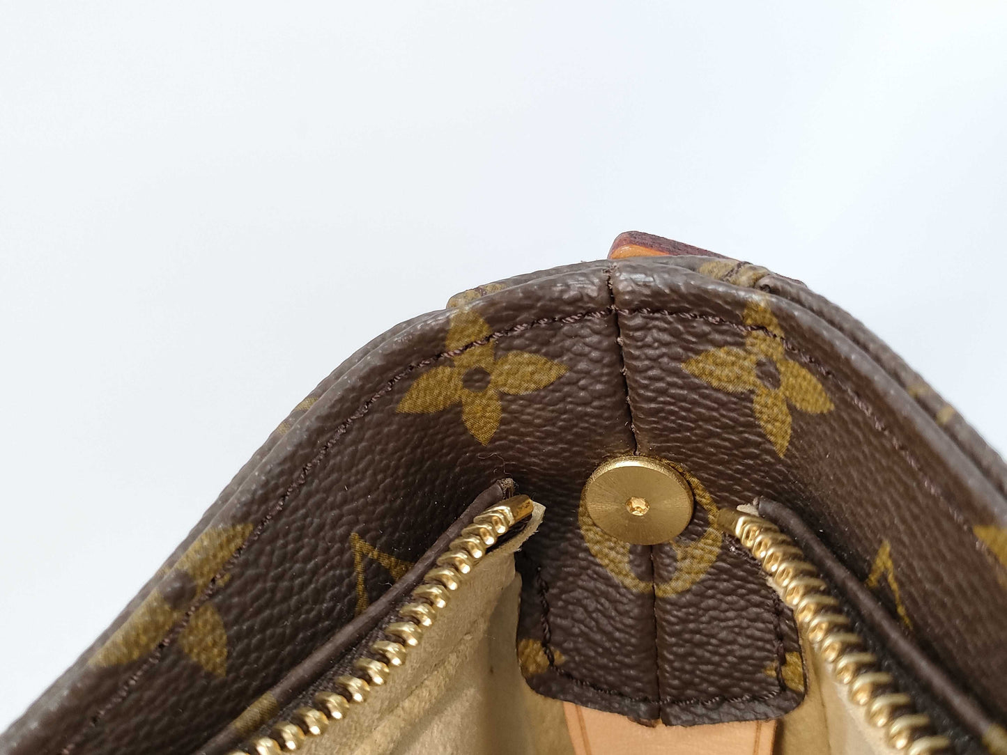LOUIS VUITTON Monogram M51145 Looping GM Shoulder Bag