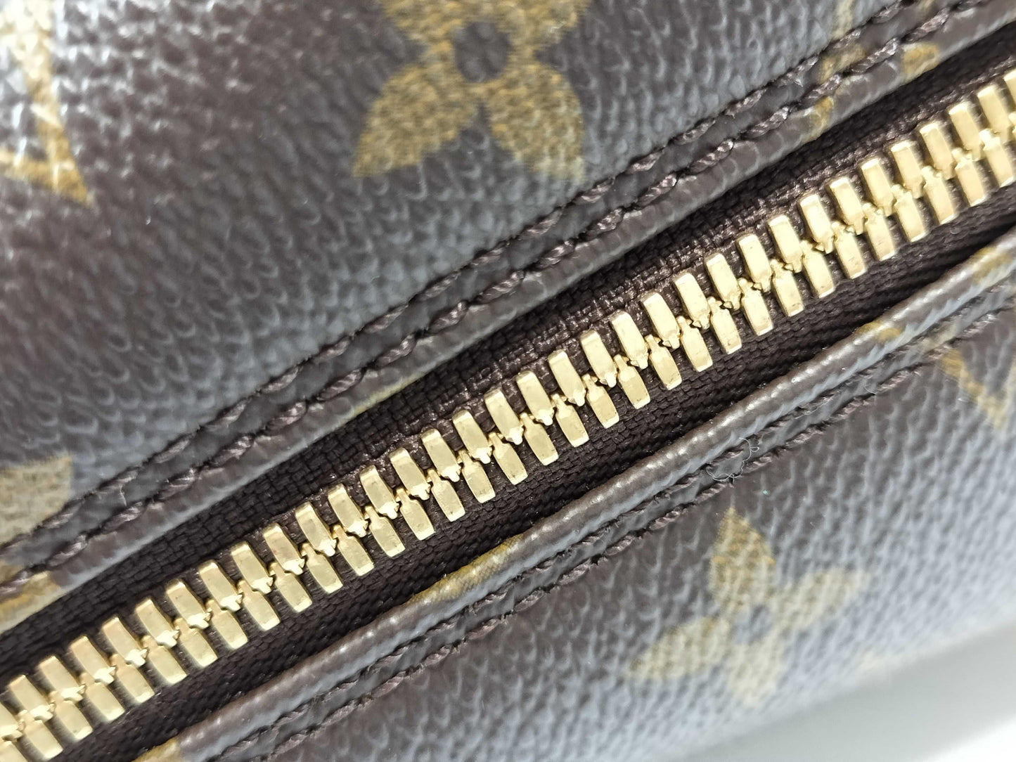 LOUIS VUITTON Monogram M51130 Alma Handbag