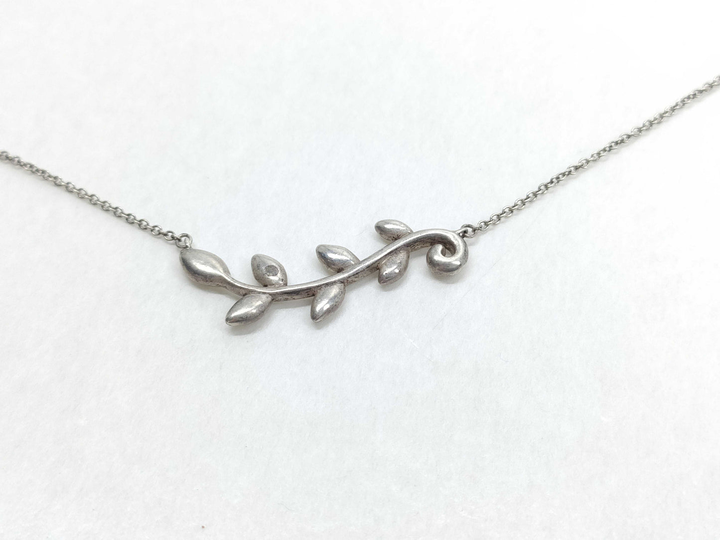 Tiffany & Co. Paloma Picasso Olive Leaf Necklace